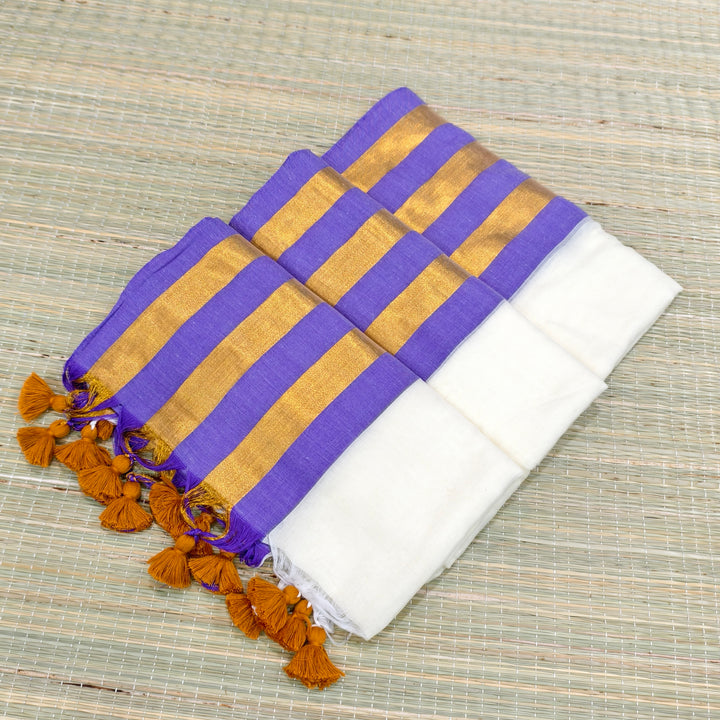 Premium mul cotton saree with zari border