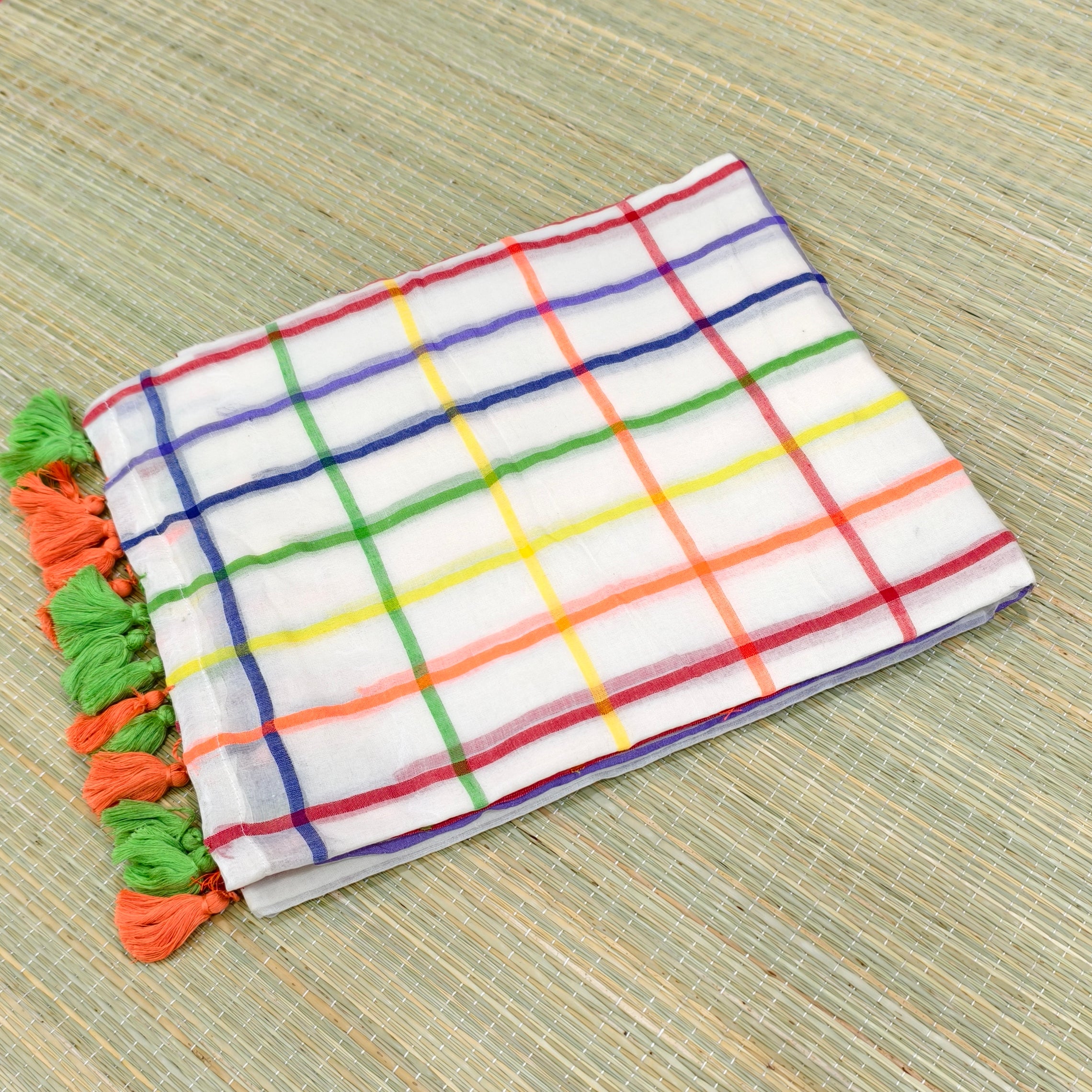 Premium mul cotton Multicolor check saree