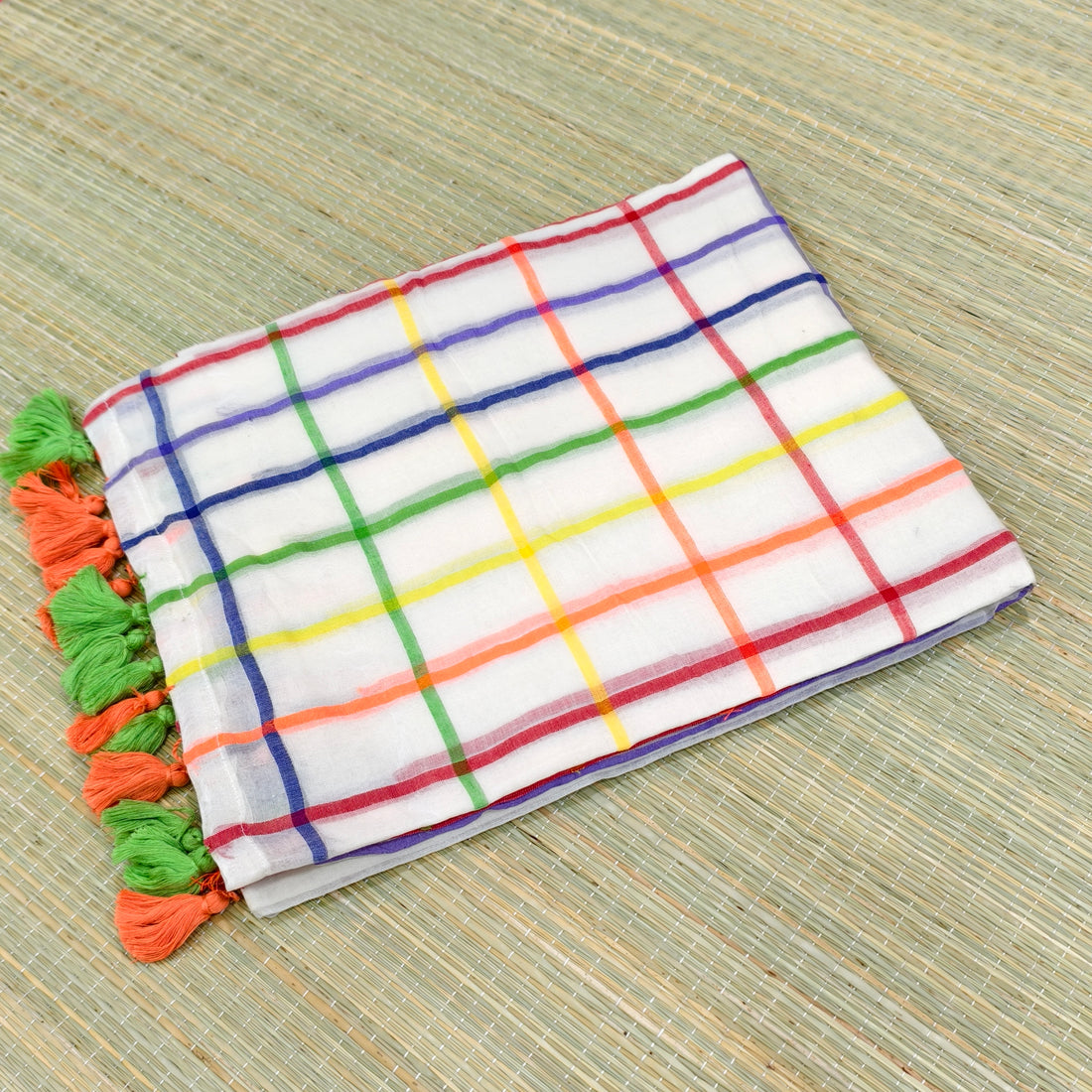 Premium mul cotton Multicolor check saree