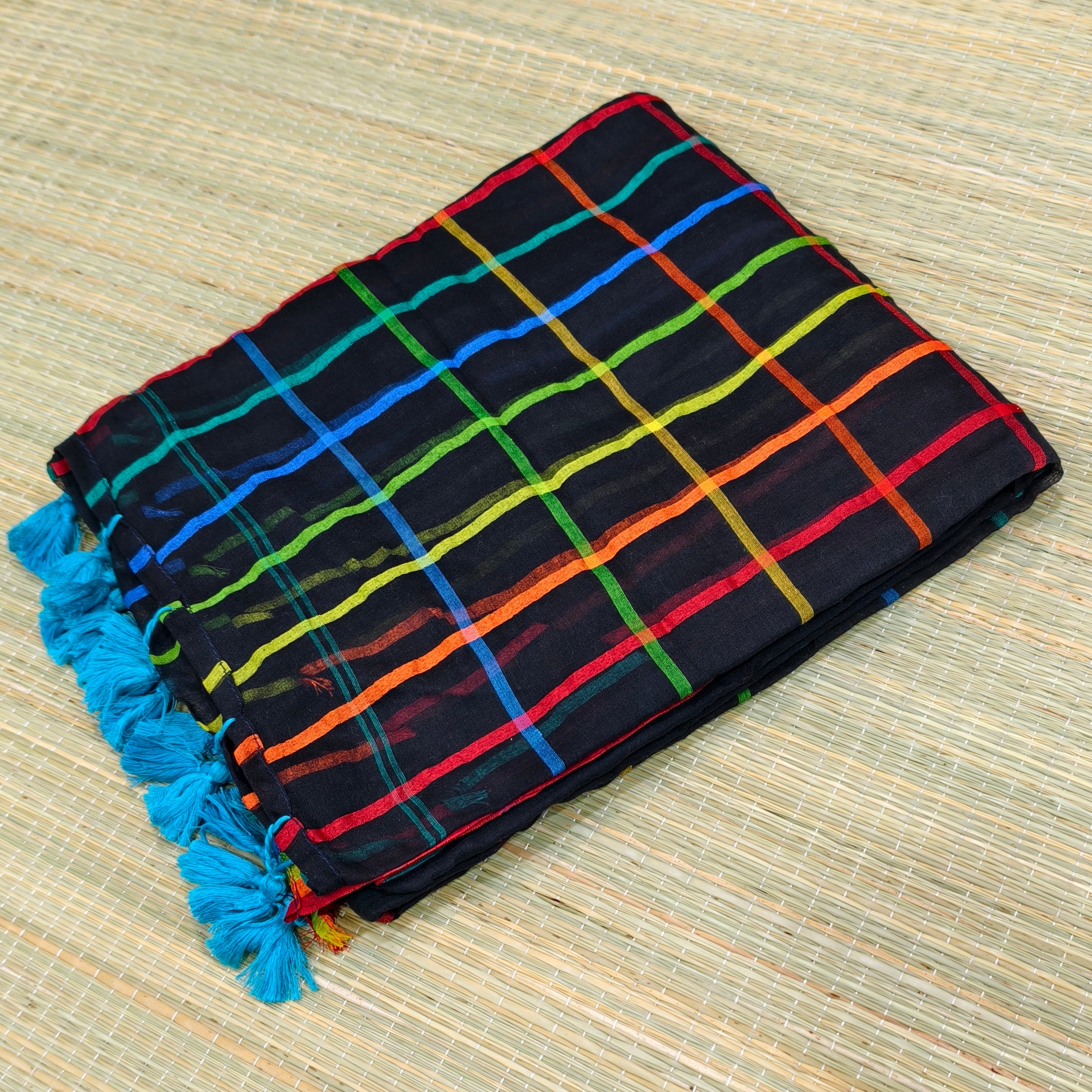 Premium mul cotton Multicolor check saree