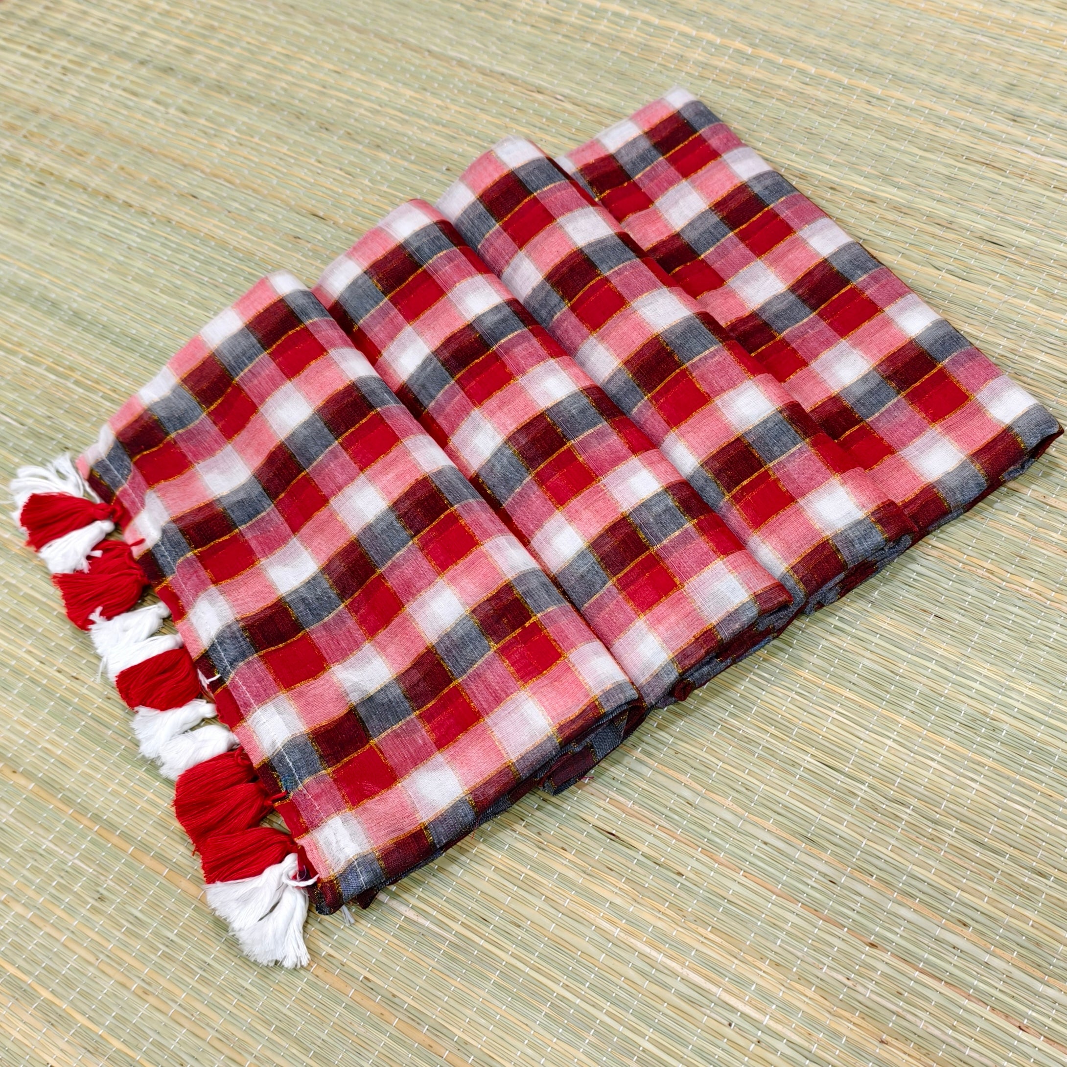 Premium Mul cotton zari check saree