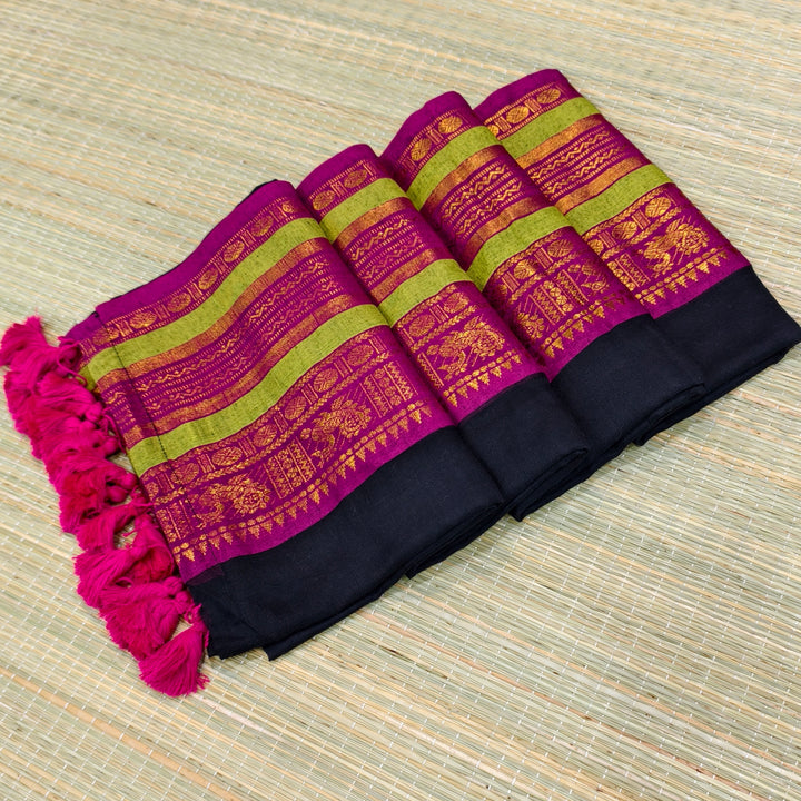 Premium mul cotton saree with kanchi border