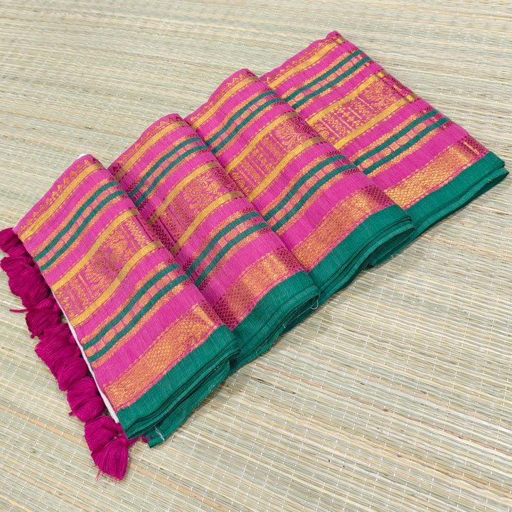 Premium white mul cotton saree with big kanchi border
