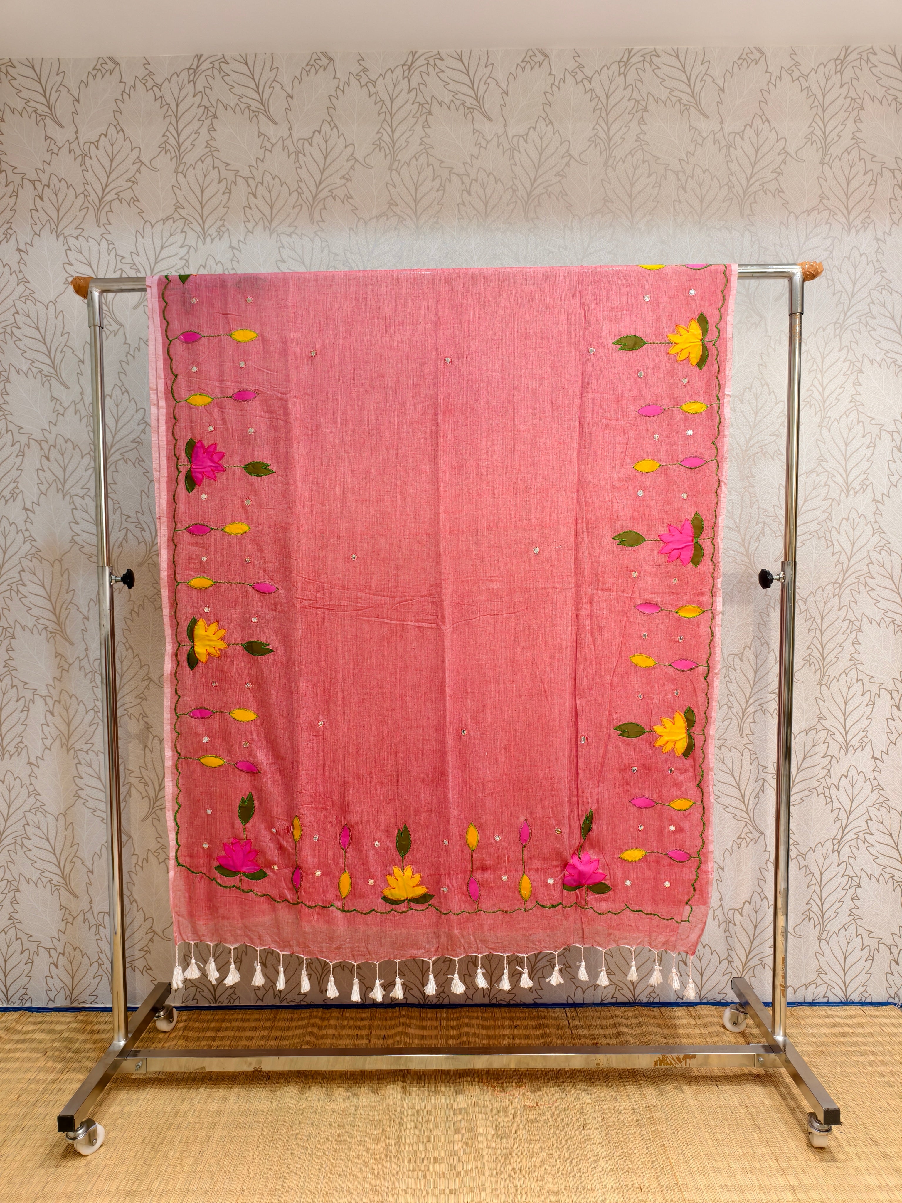 Premium applique work mul cotton saree with out blouse