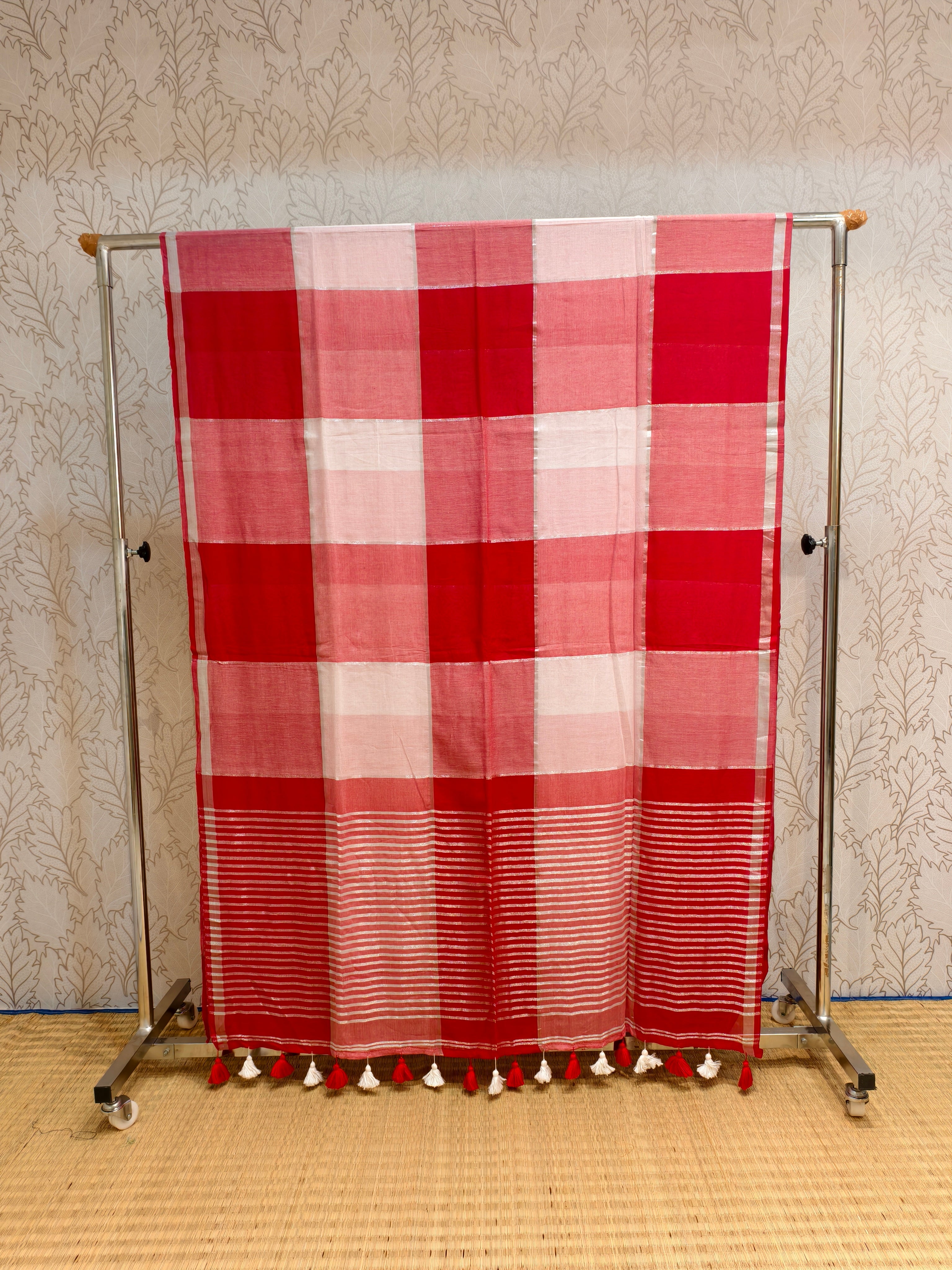 Premium Multicolour big check saree
