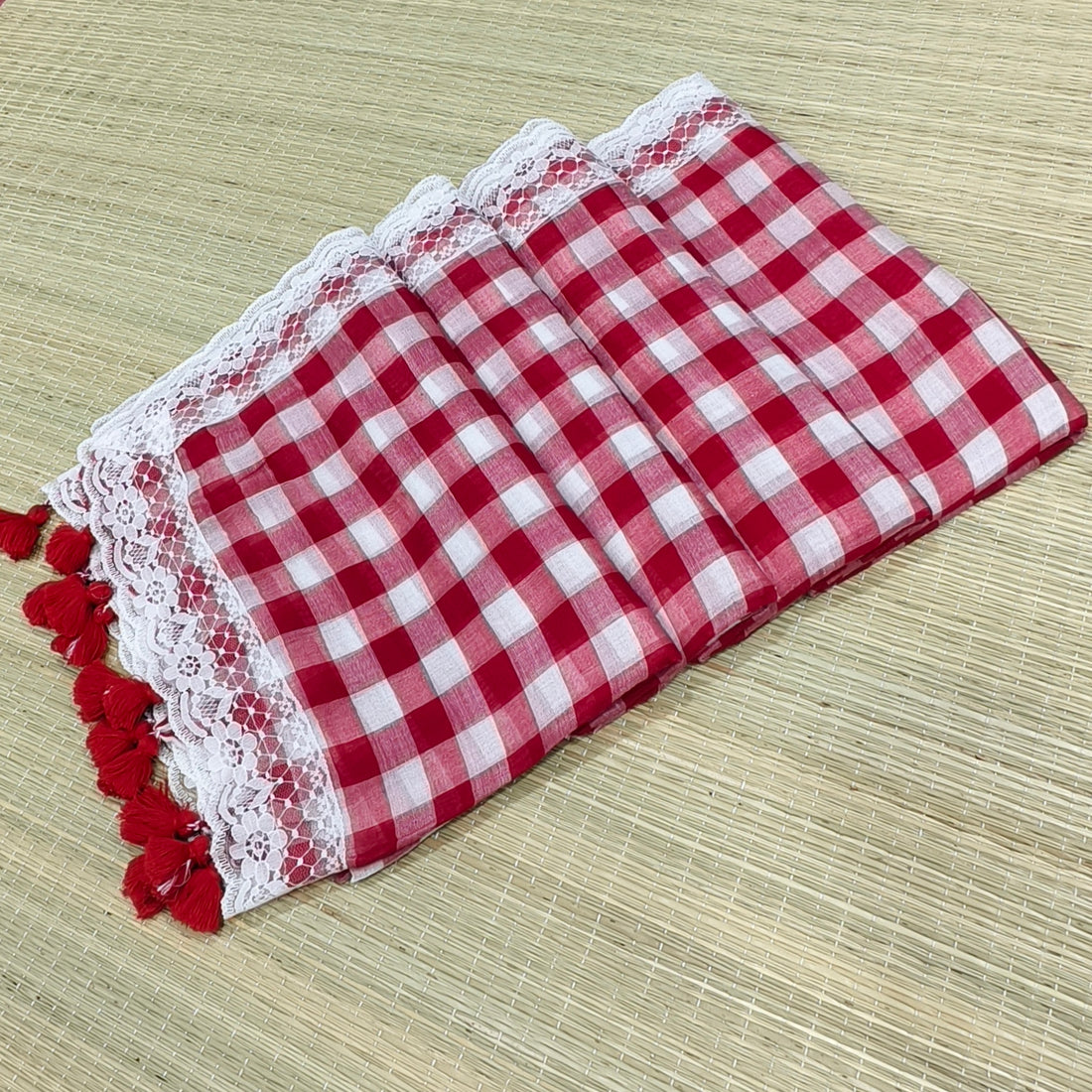 Premium mul cotton check with lace