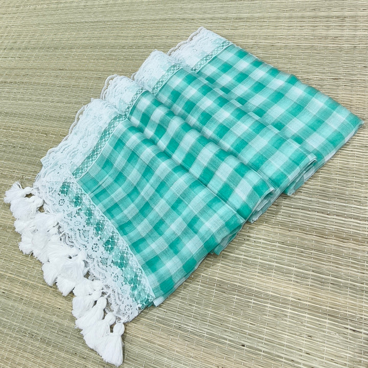 mul check cotton saree with lace