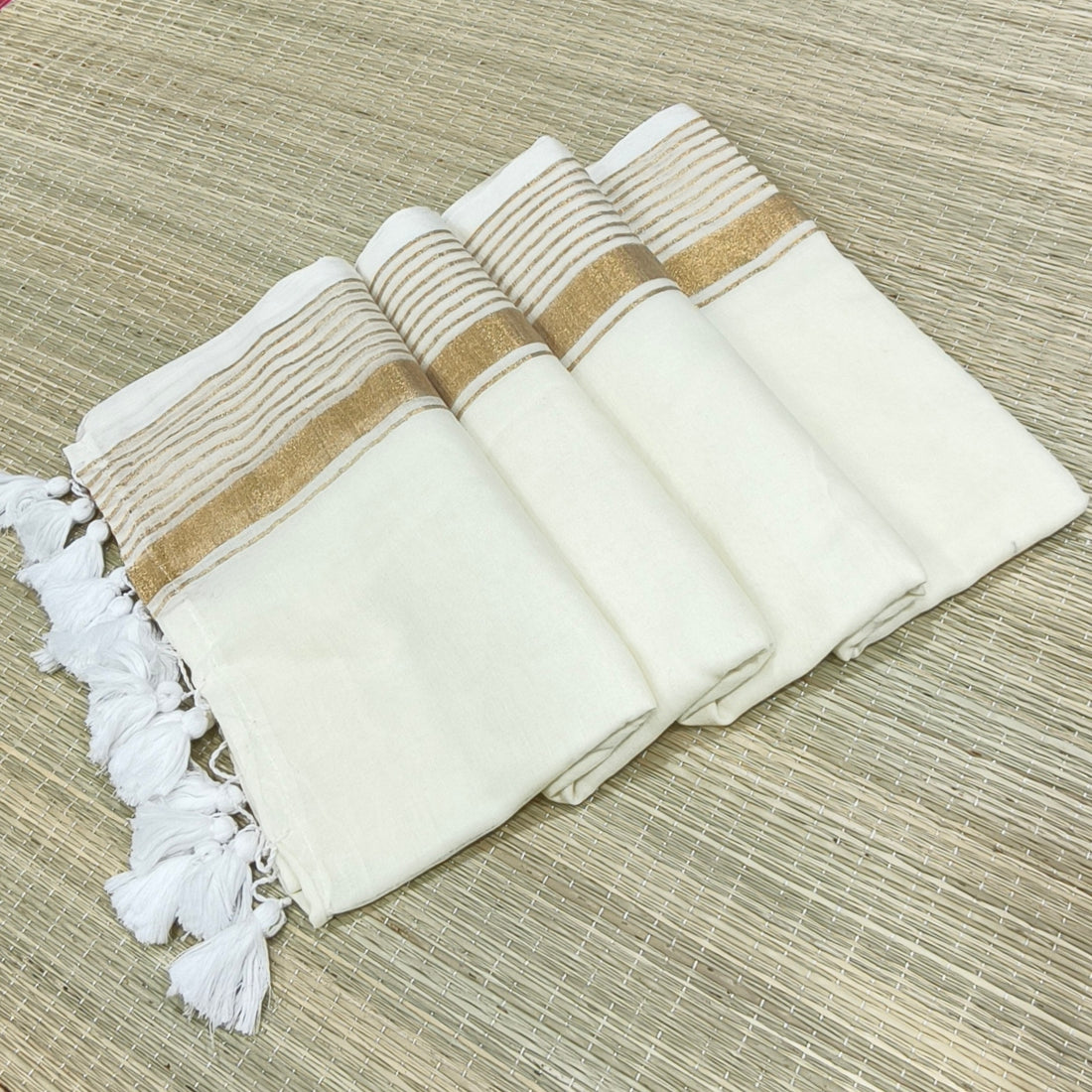 Premium mul cotton saree with zari border