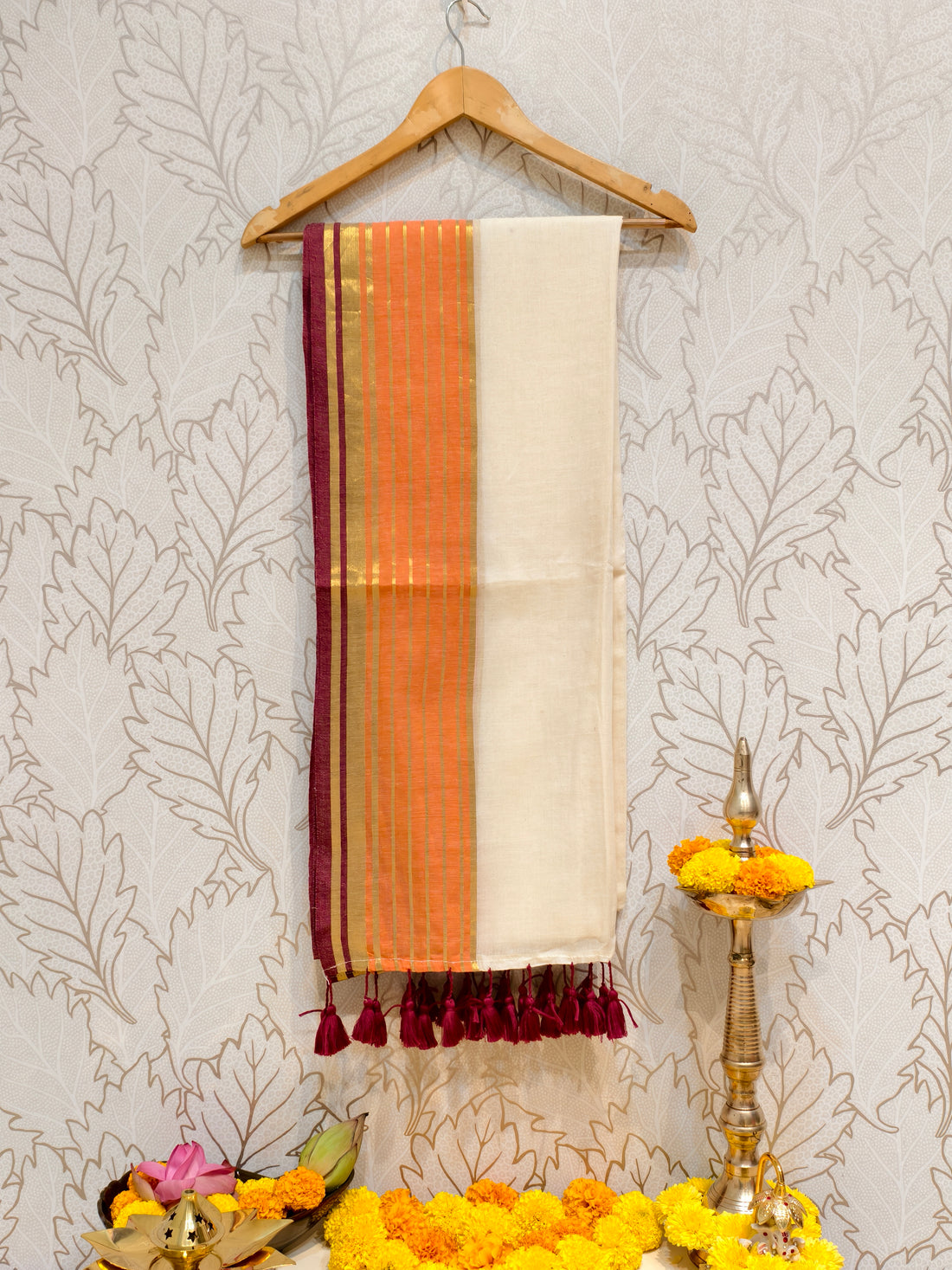 premium mul cotton saree with stripe zari border