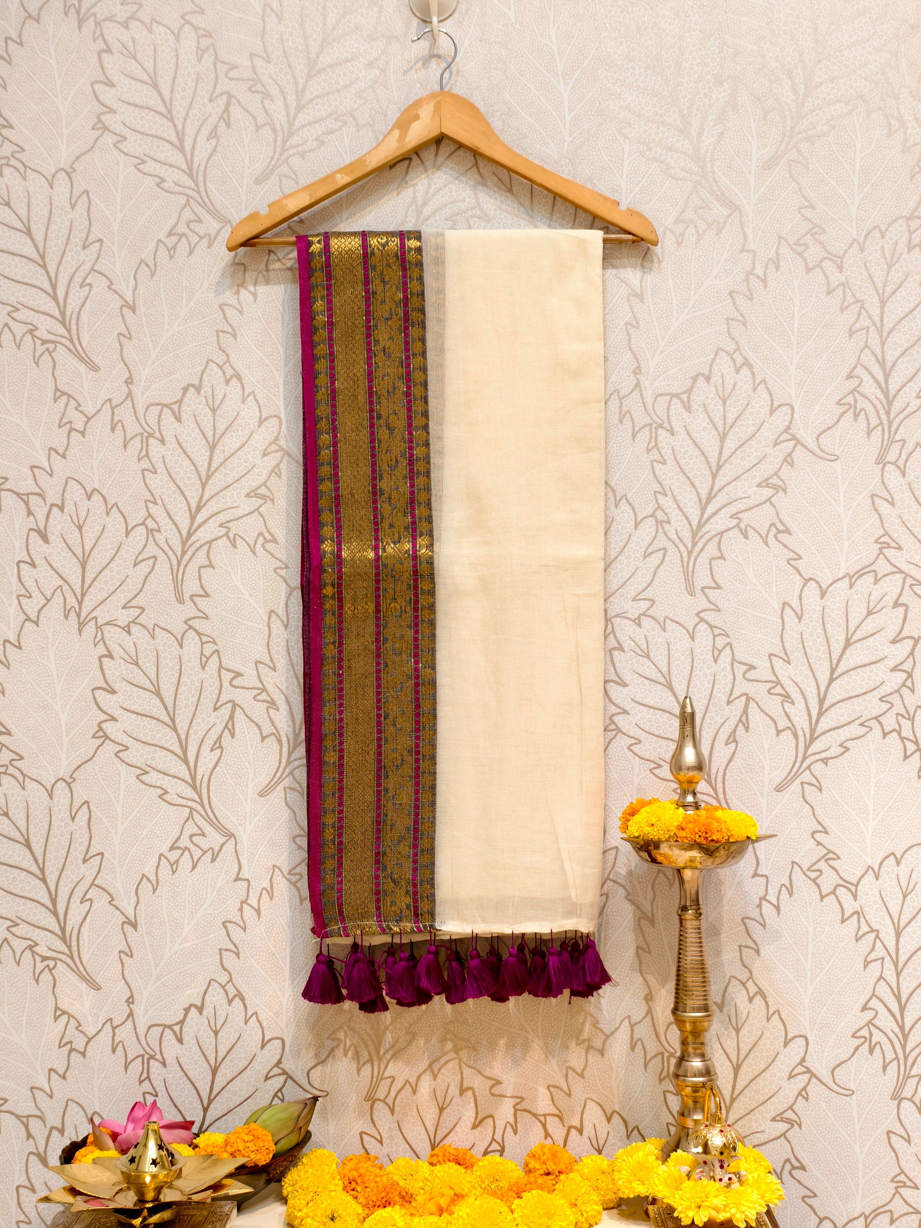 premium mul cotton saree with kanchi border-PMK04