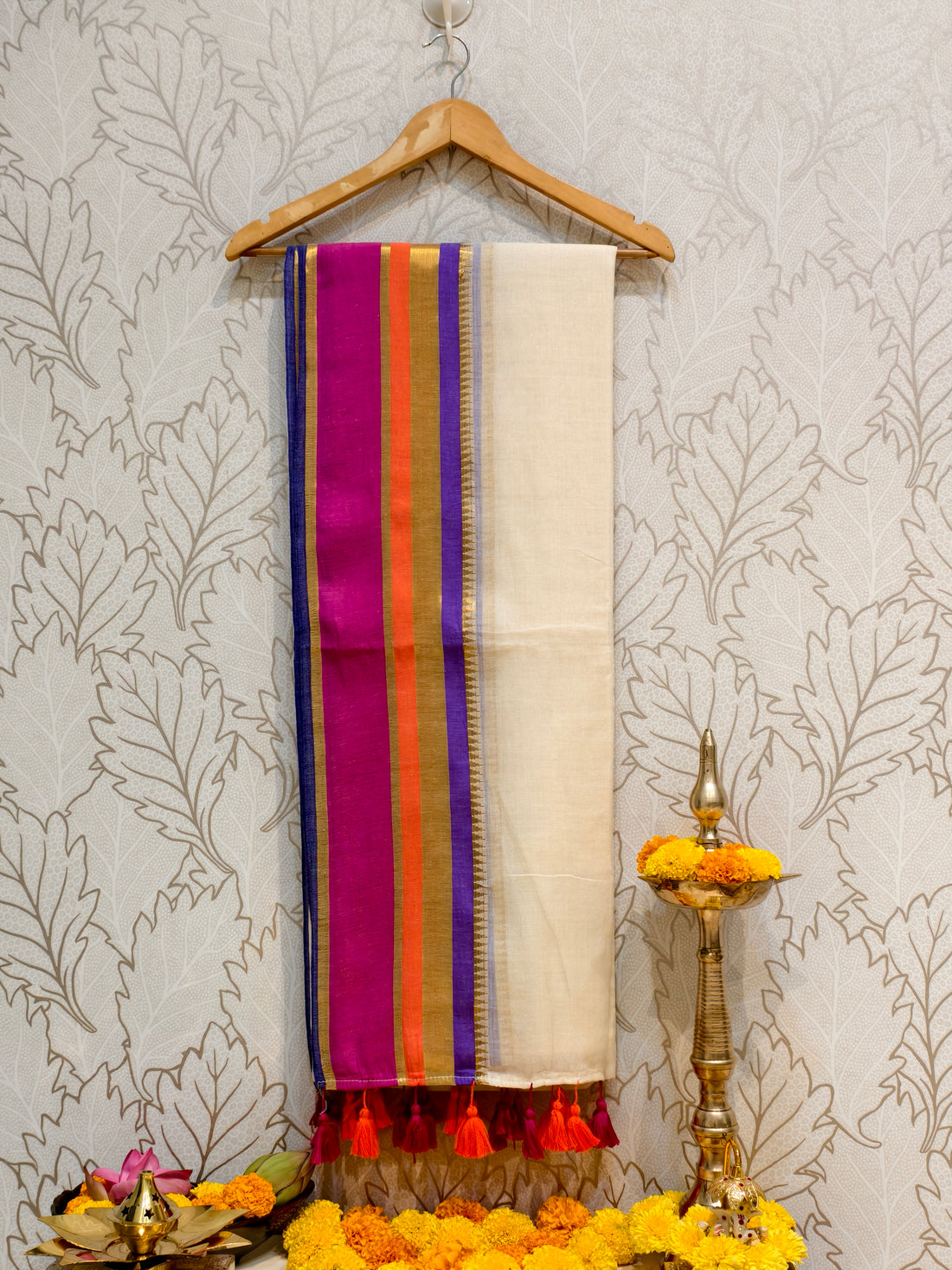 premium mul cotton saree with multi stripe zari border