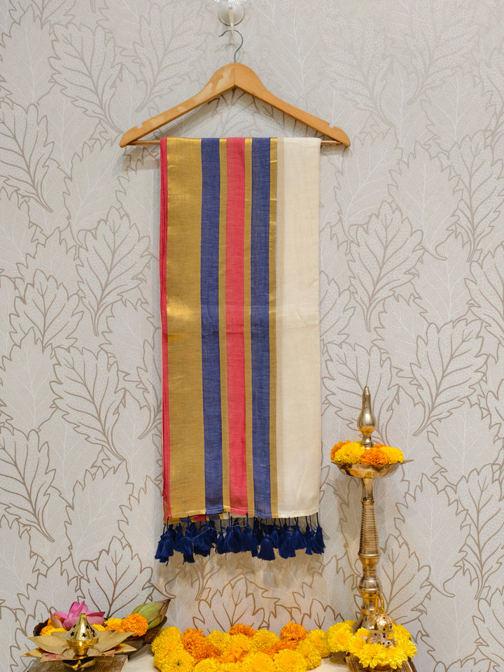 premium mul cotton saree with zari border