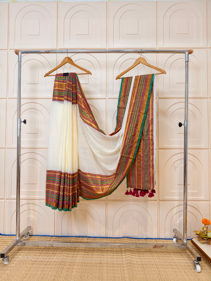 off white mul cotton saree with kanchi border