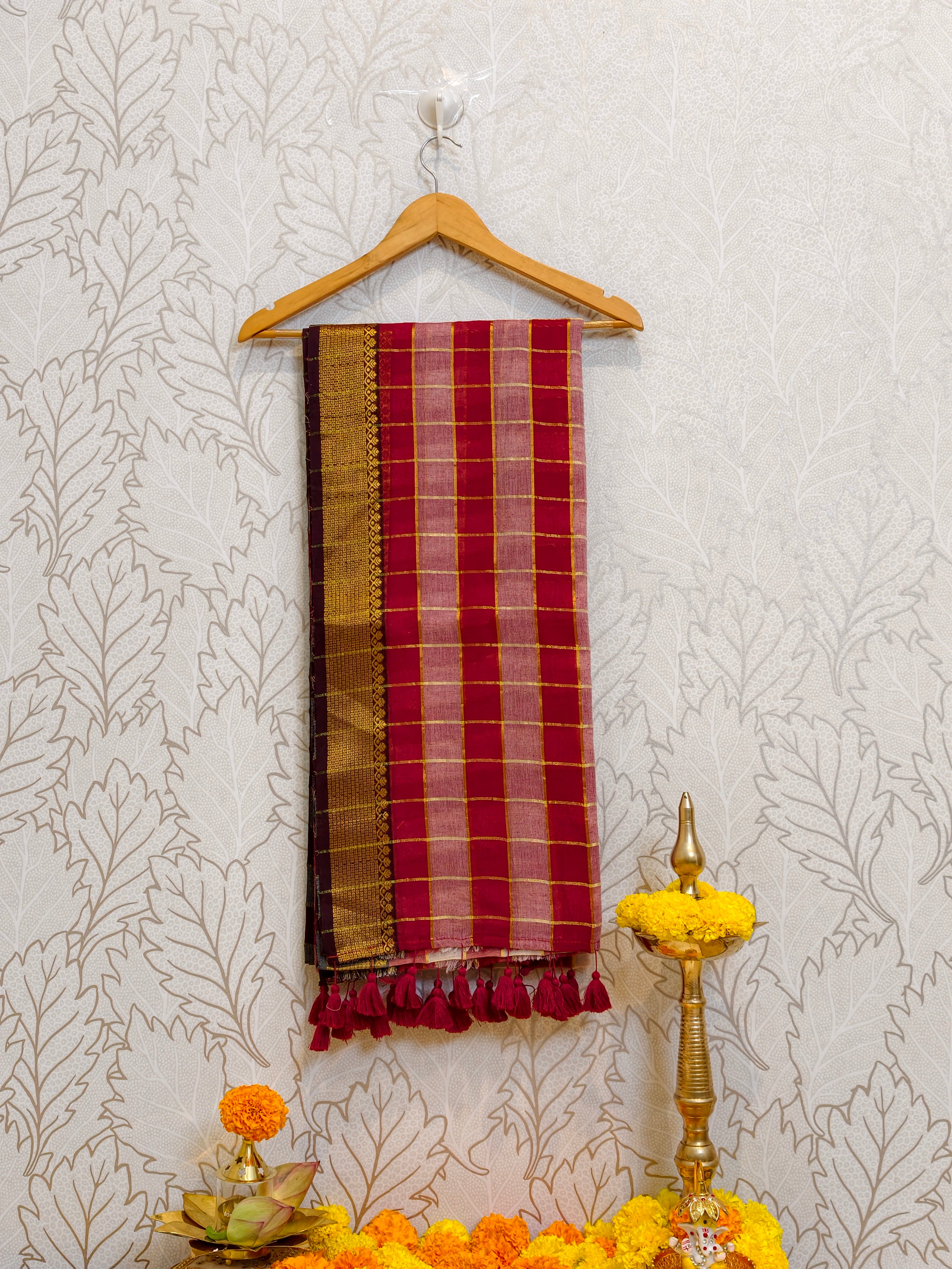 Premium Mul cotton zari check saree PMK34