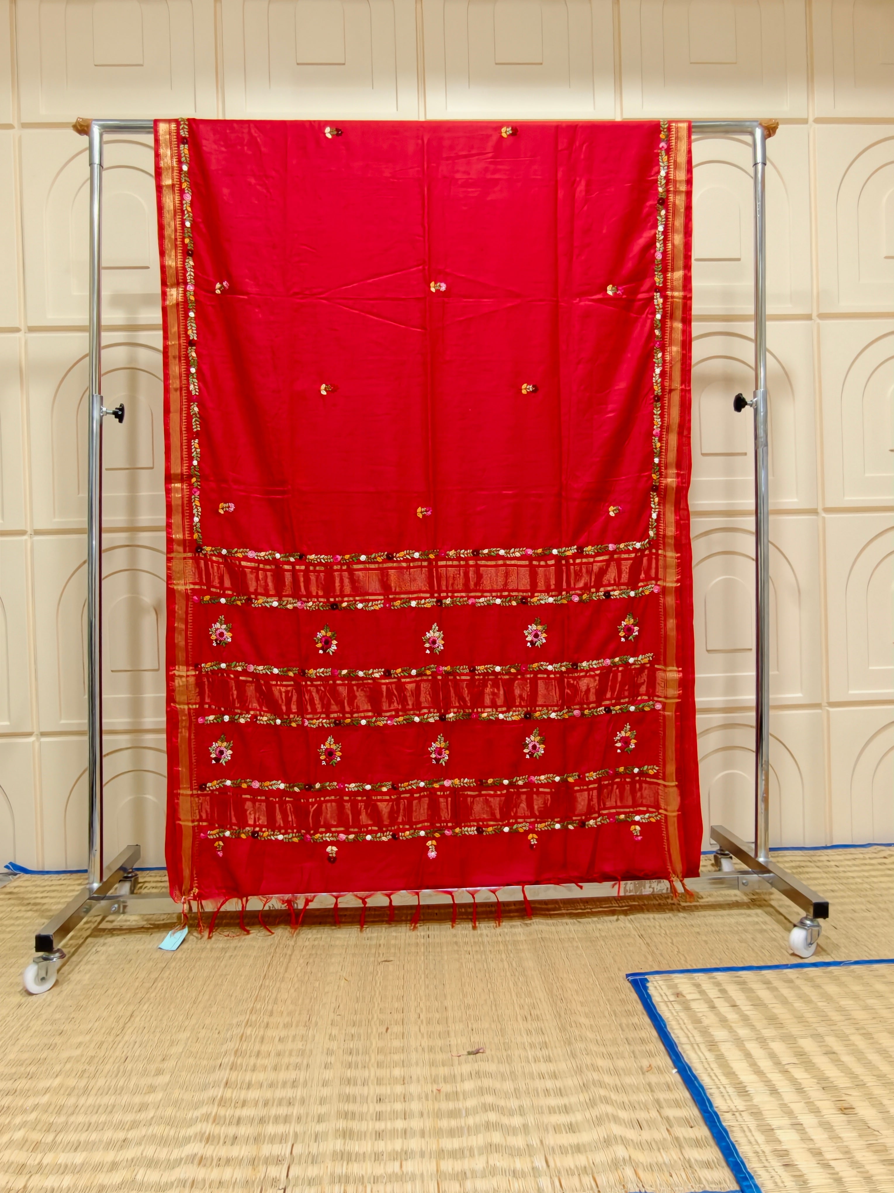 Maheshwari silk saree with hand paint and bullion knot BN3