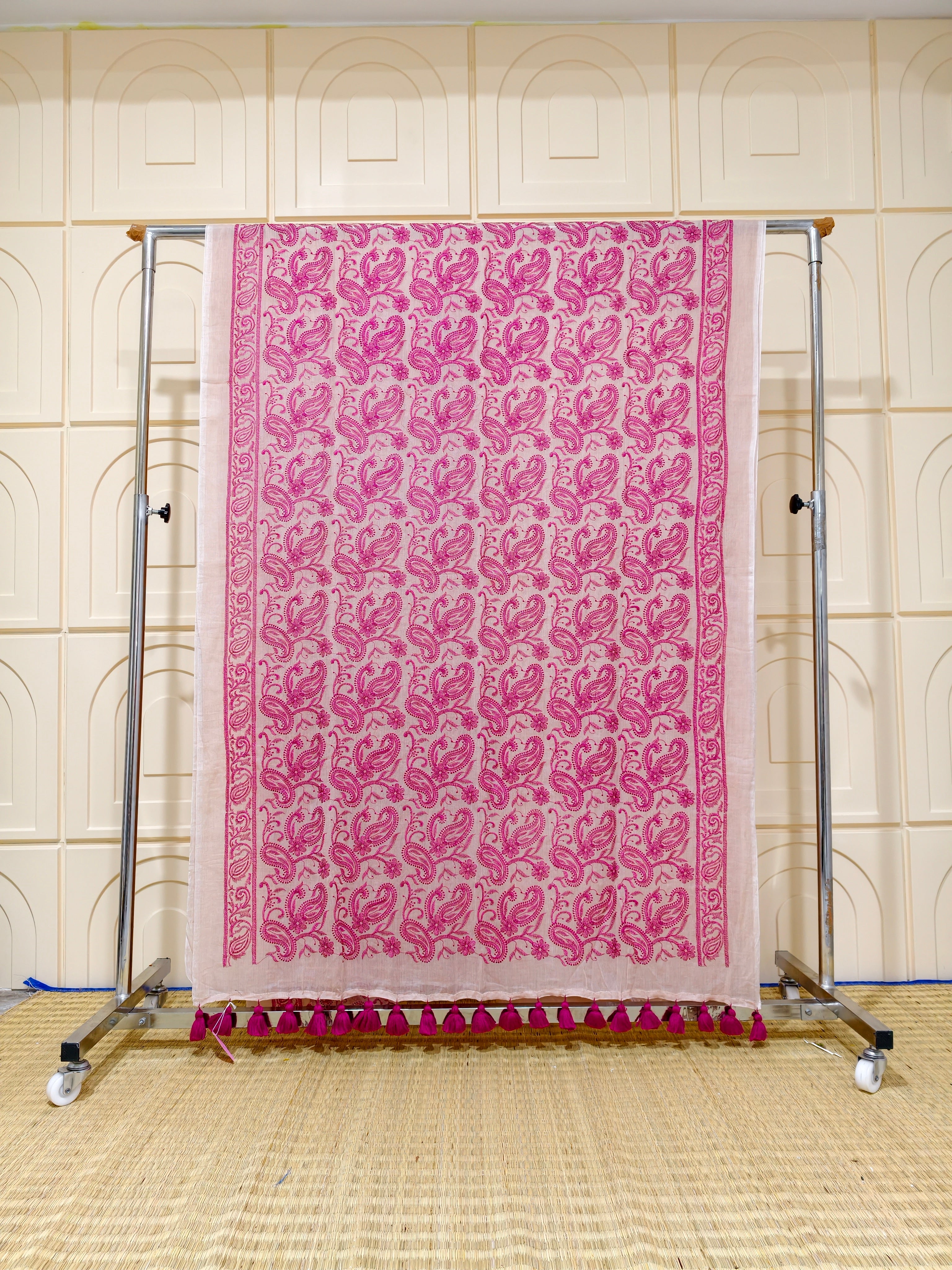 Premium Mul cotton chikankari saree