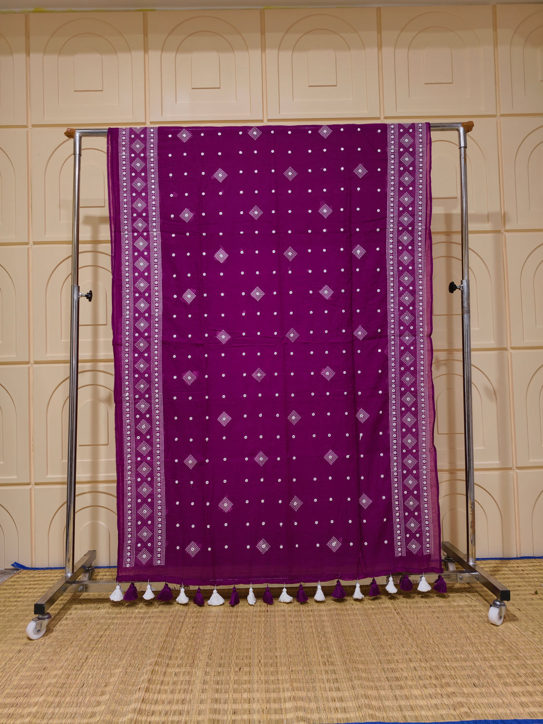 Premium Mul cotton saree with chikankari and foil work