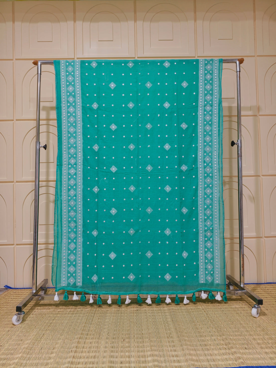 Premium Mul cotton saree with chikankari and foil work