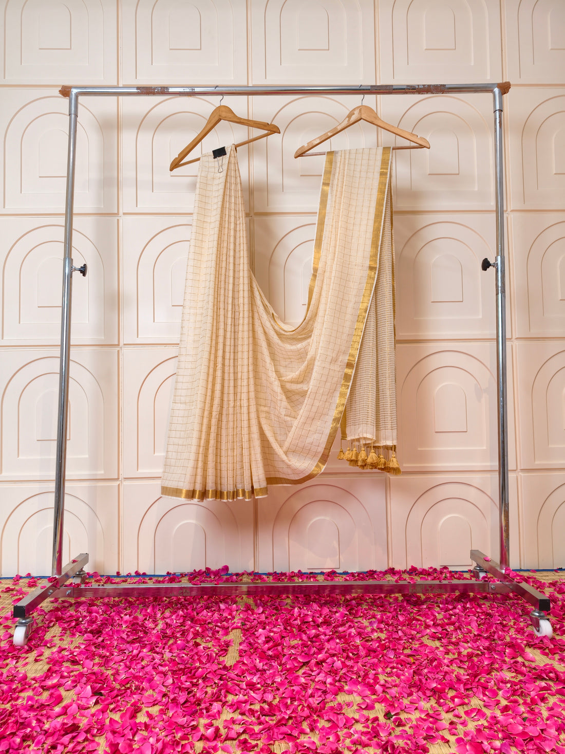 Premium Mul cotton zari check saree PMK27