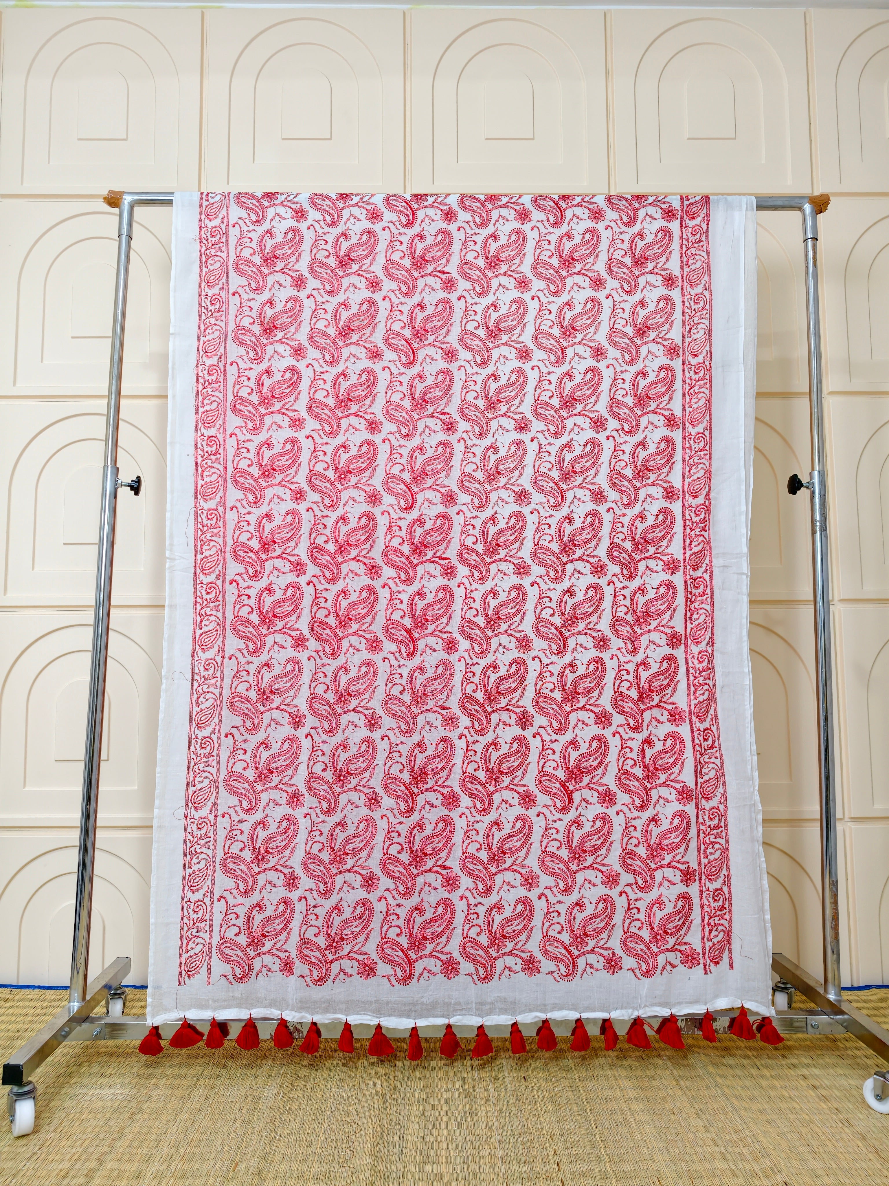 Premium Mul cotton with chikankari embroidery PMCE1