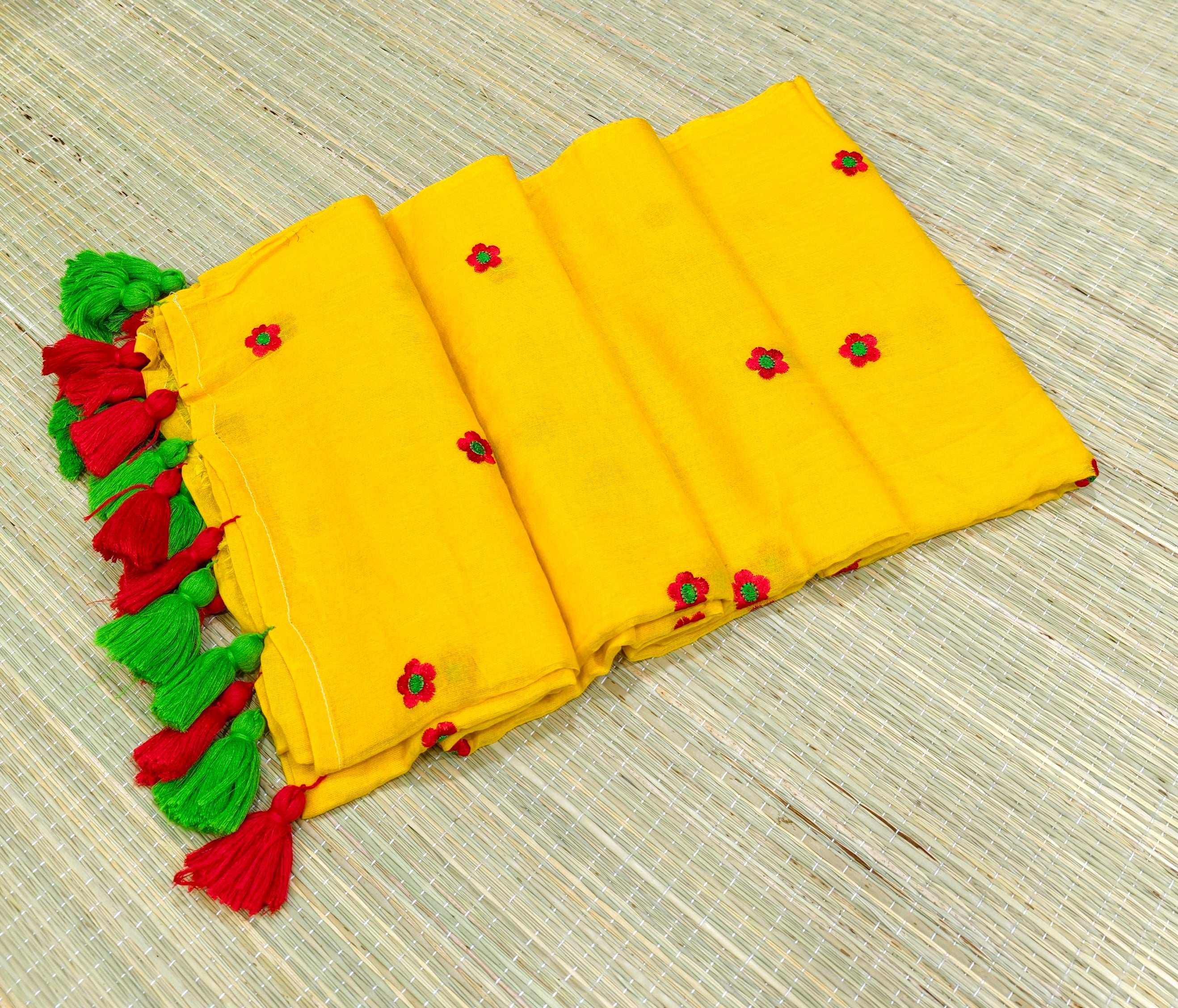 Premium Mul cotton saree with small flower embroidery