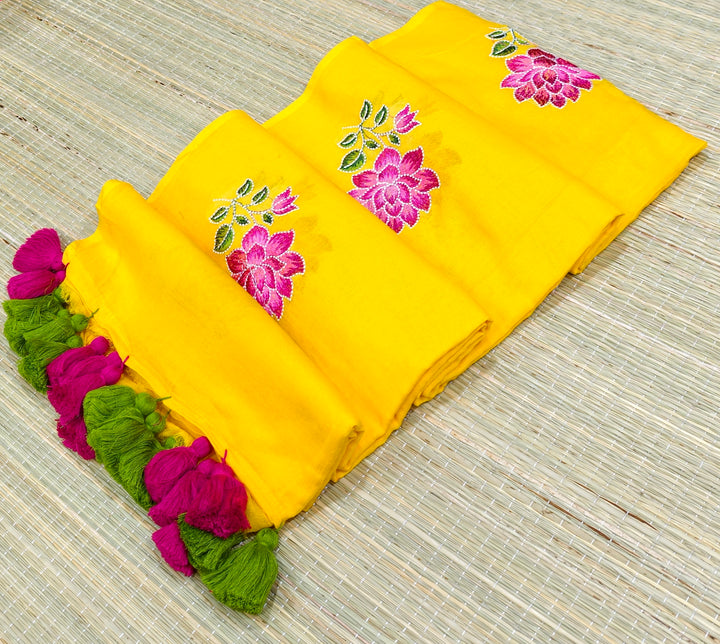 Premium Mul cotton saree with lotus embroidery