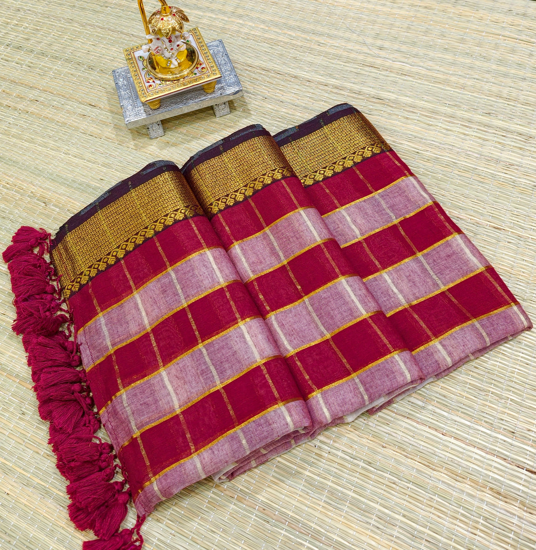 Premium Mul cotton zari check saree PMK34