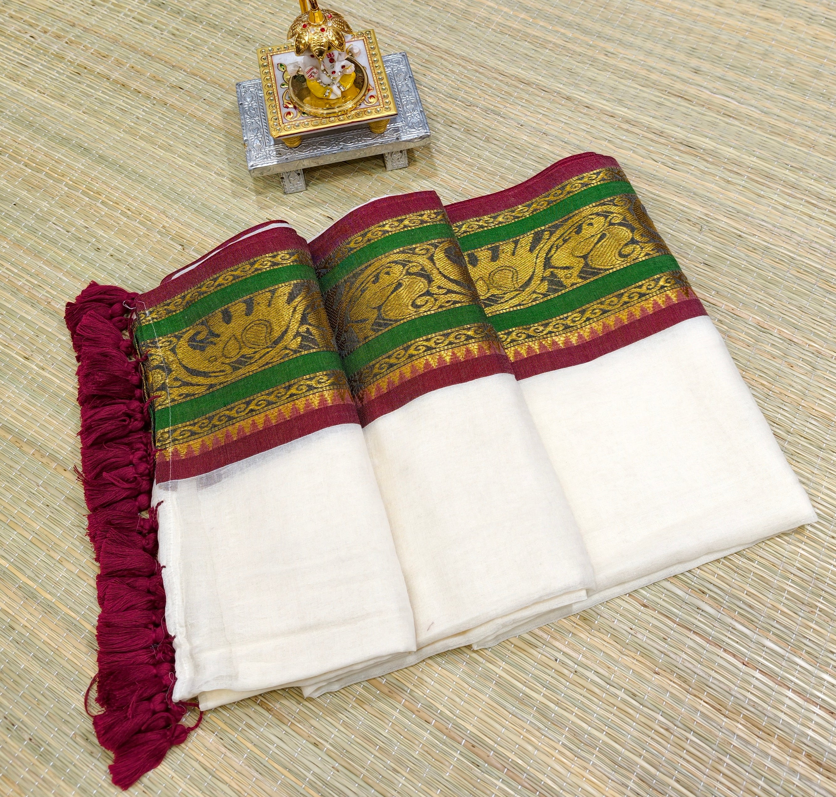 Premium mul cotton saree with kanchi border PMK21
