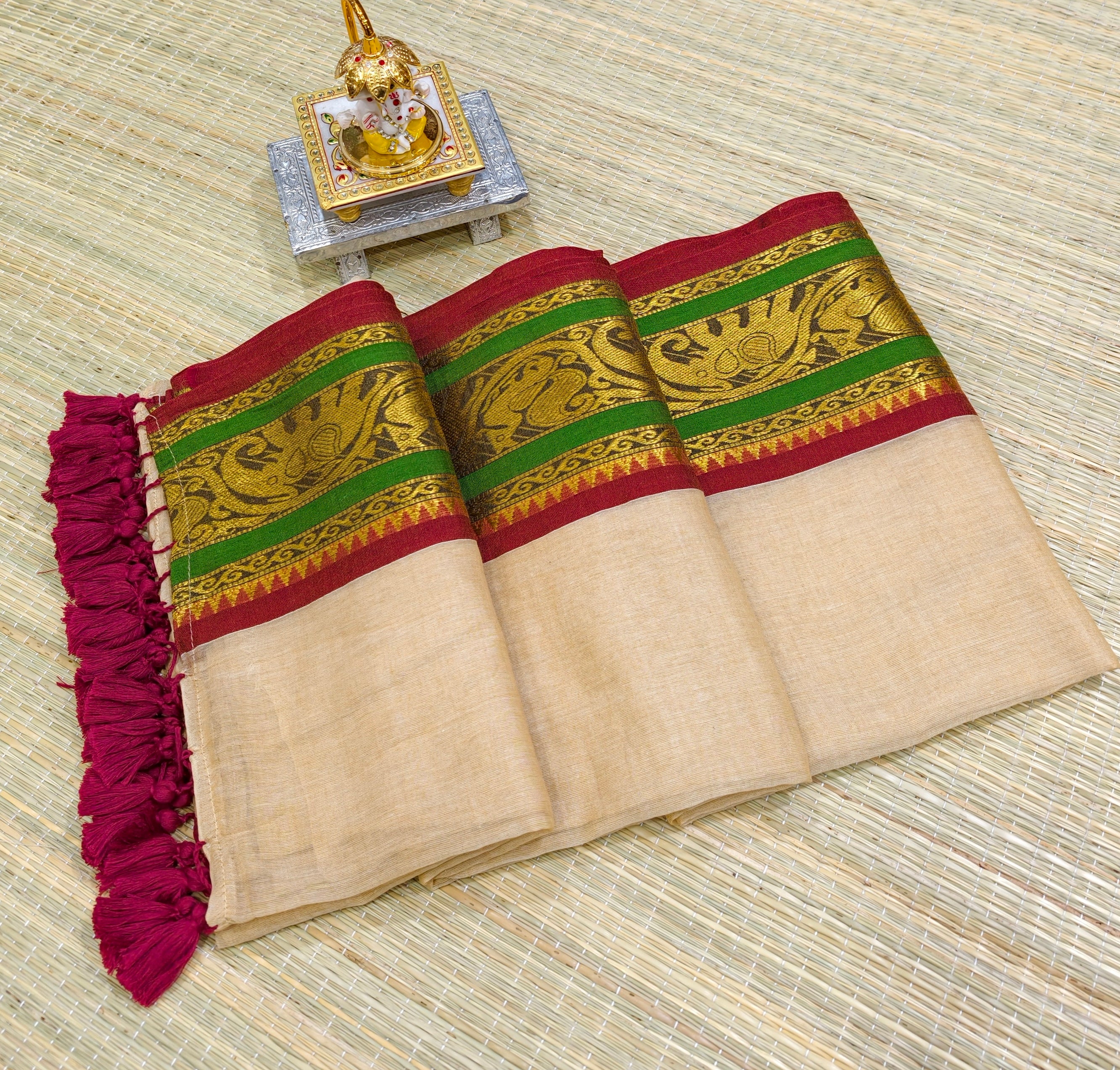 Premium mul cotton saree with kanchi border PMK21