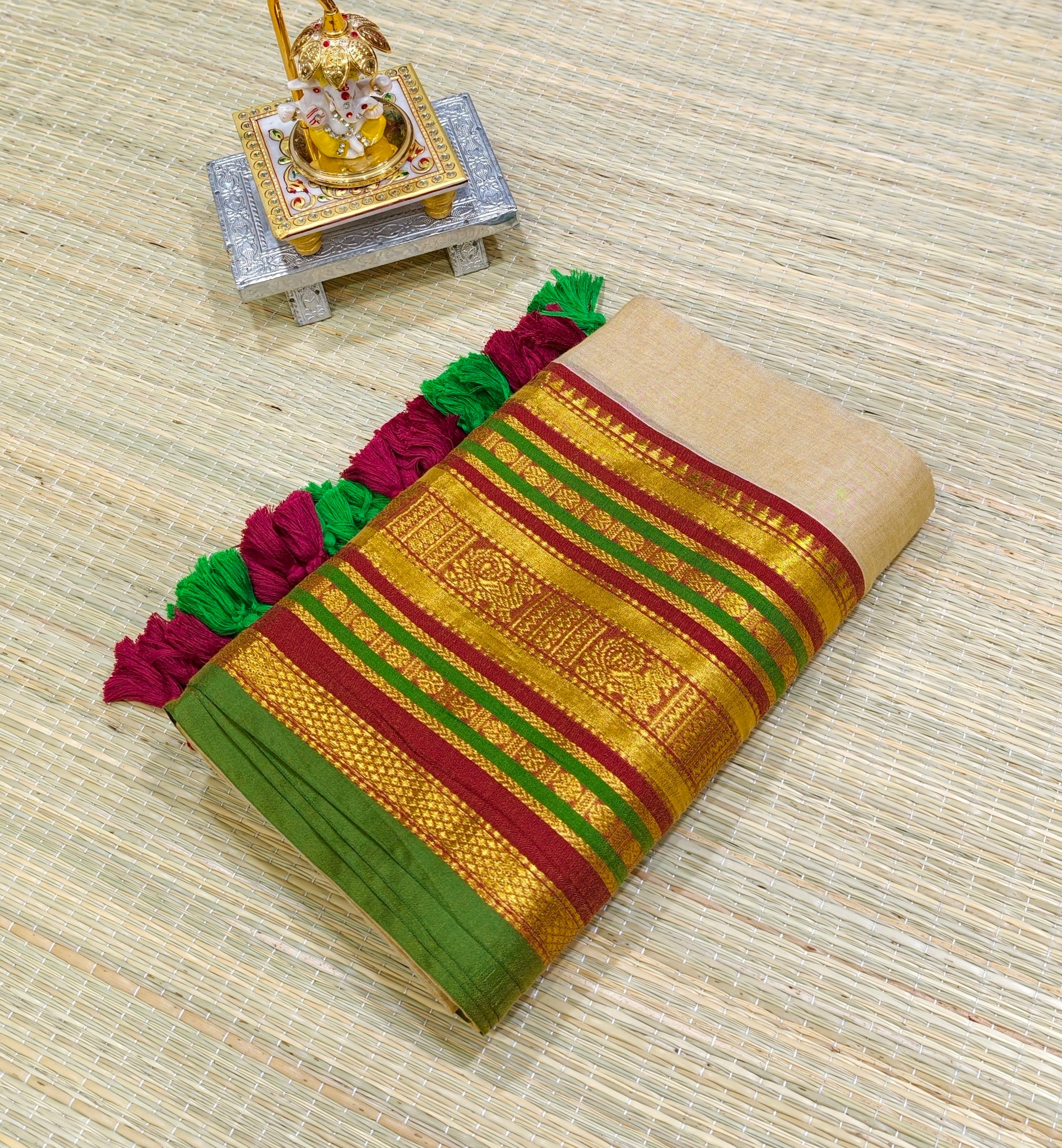 Premium Mul cotton saree with big kanchi border PMK09