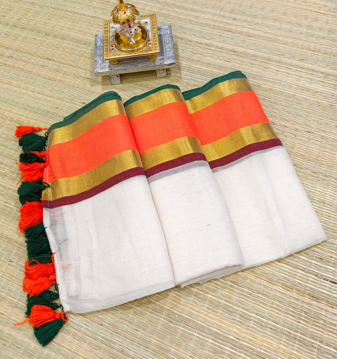 Premium mul cotton saree with zari border PMK 35