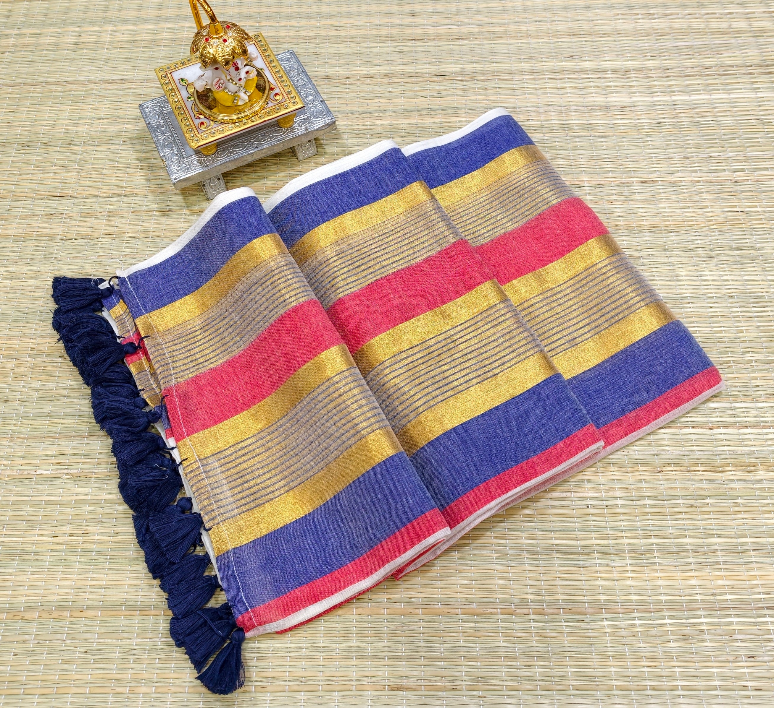 premium mul cotton saree with zari border-PMK14