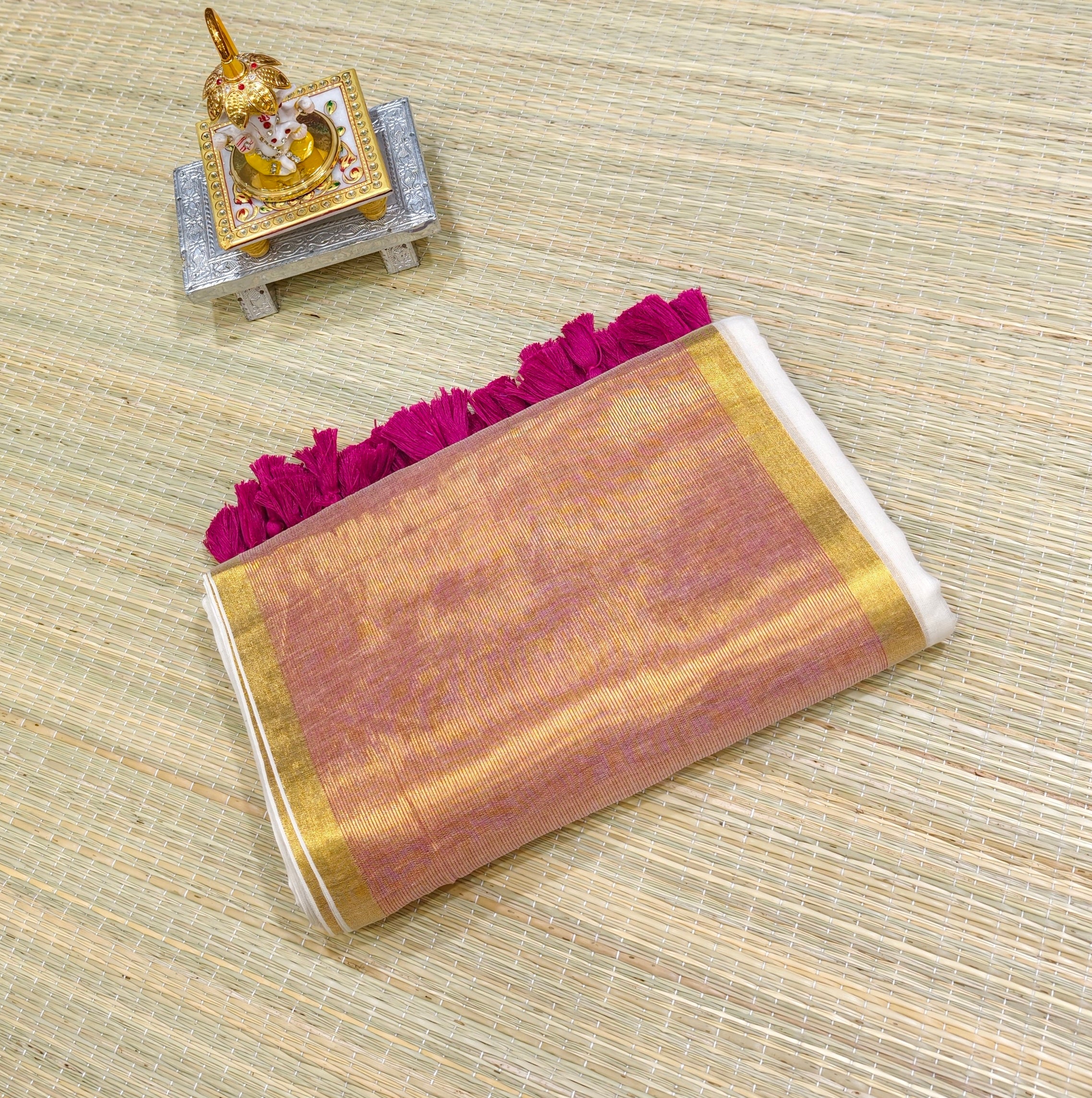 Premium mul cotton saree with big zari border PMK