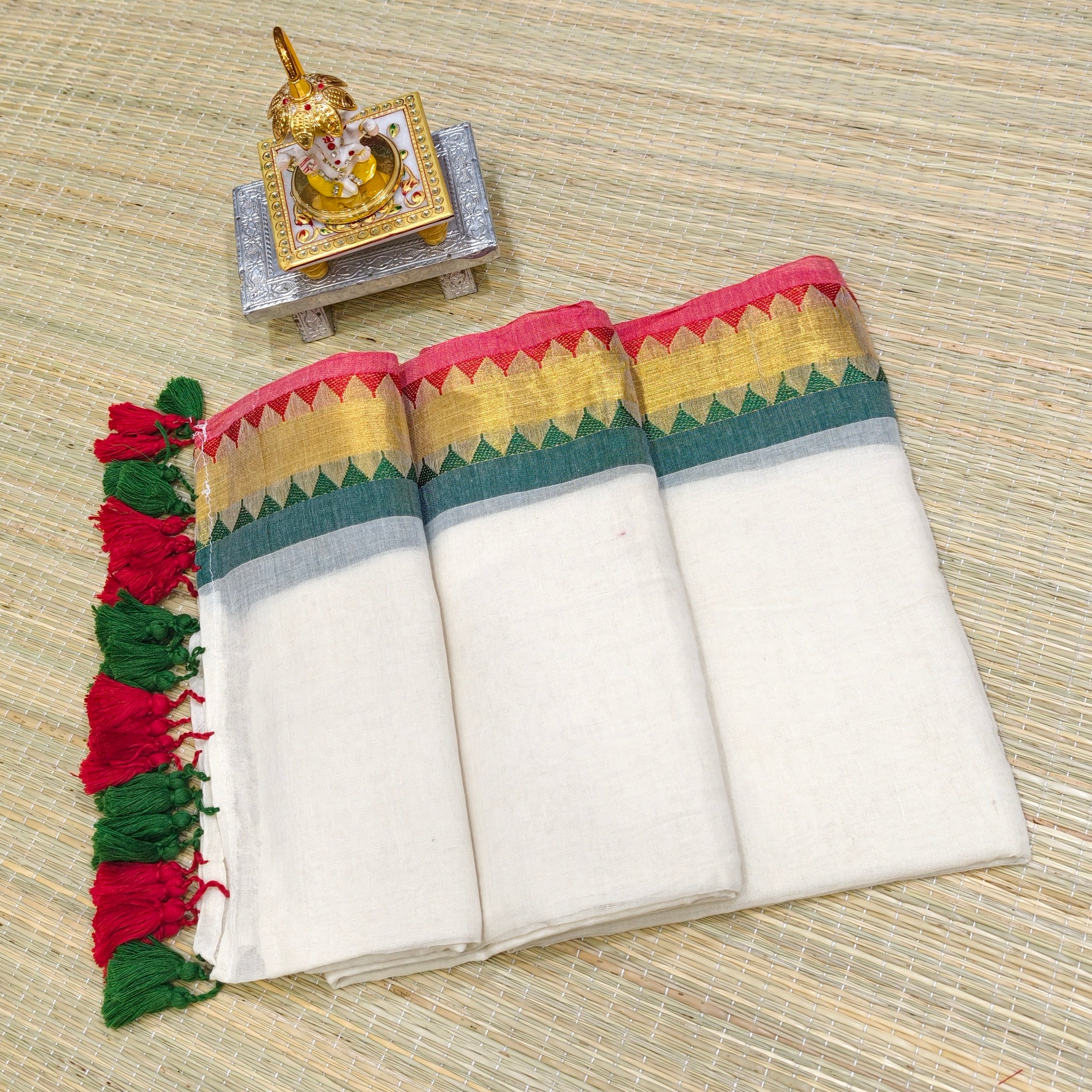 Premium mul cotton saree with zari border PMK