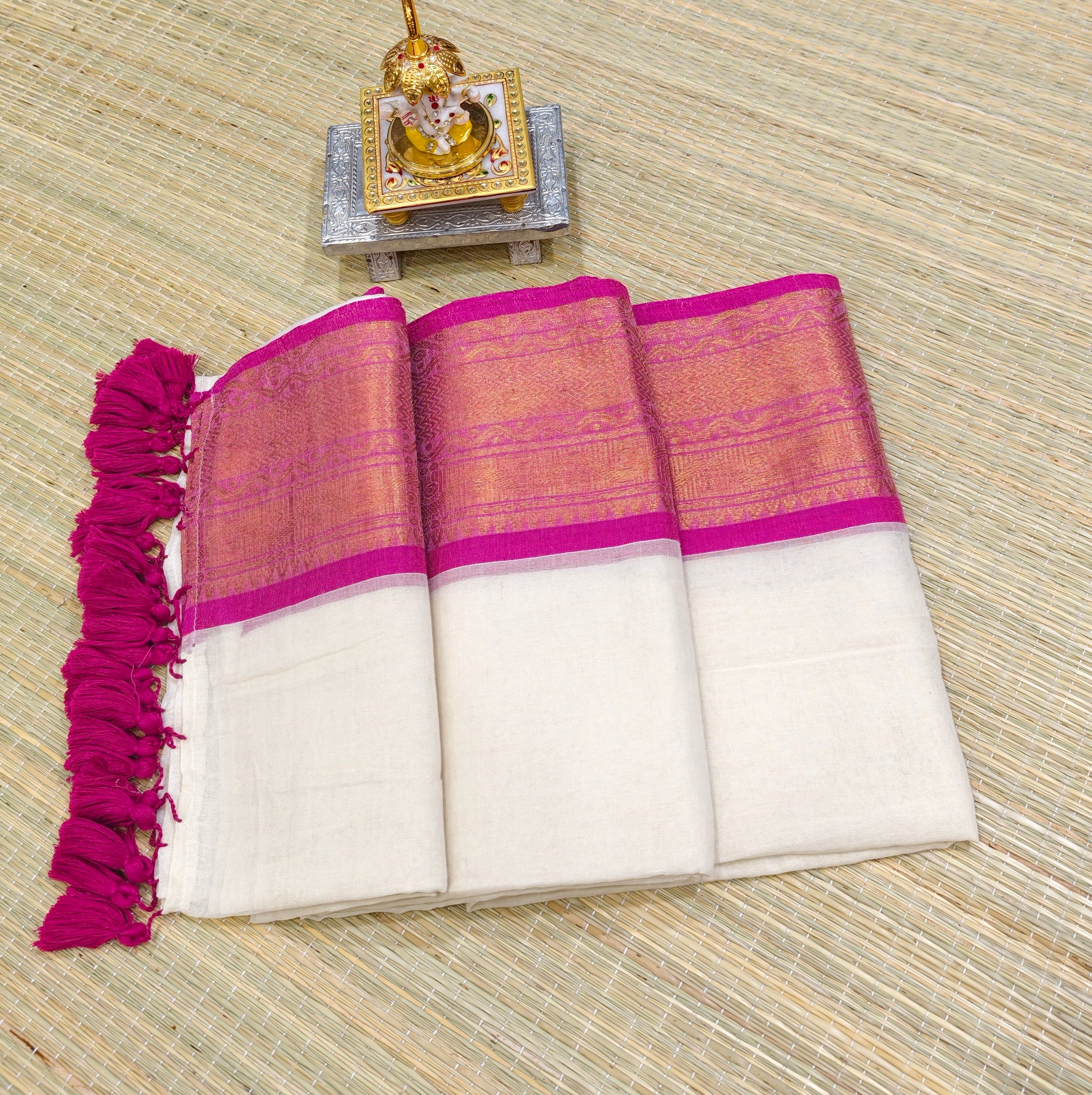 Premium Mul cotton saree with kanchi border PMK25