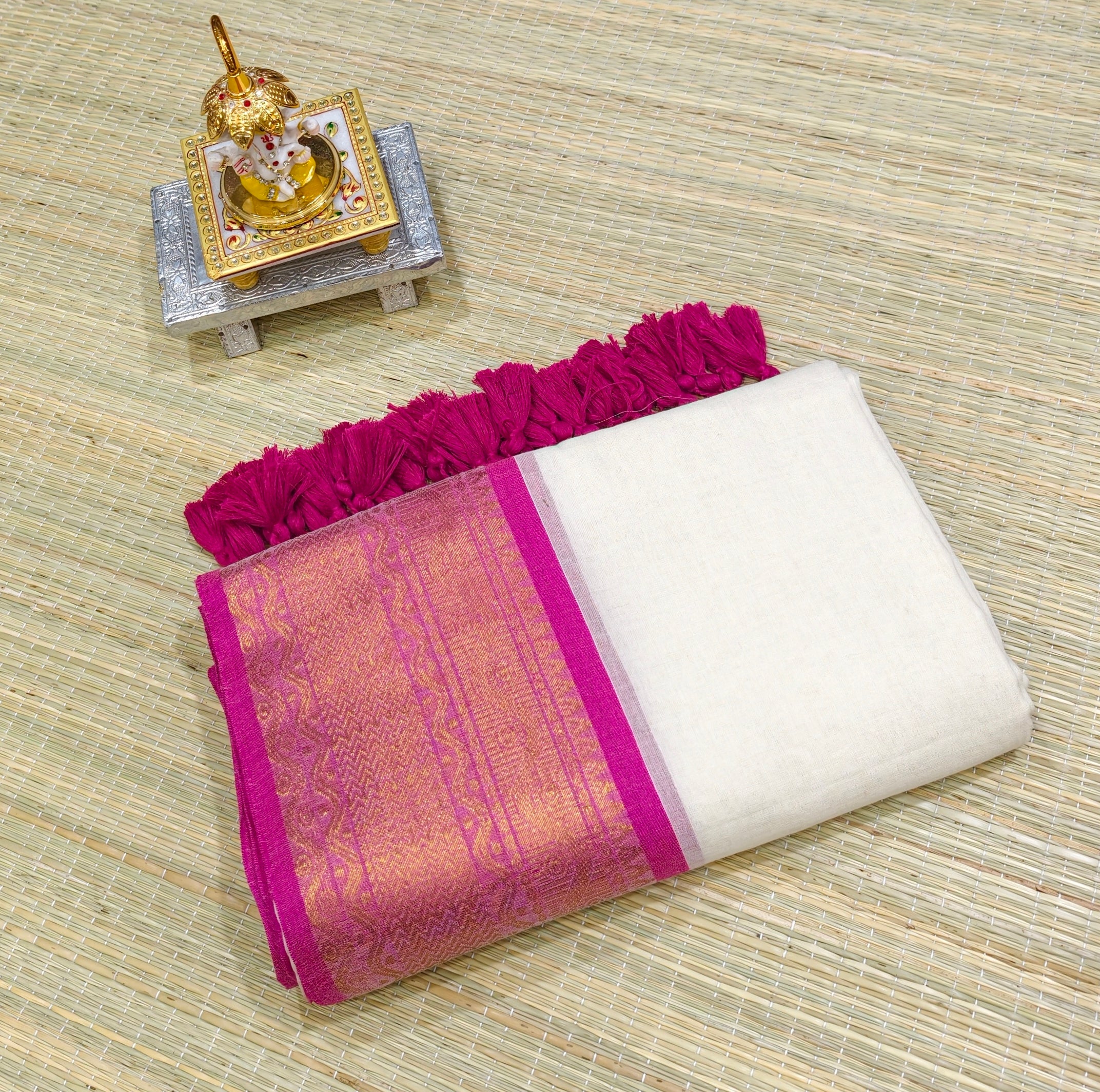 Premium Mul cotton saree with kanchi border PMK25
