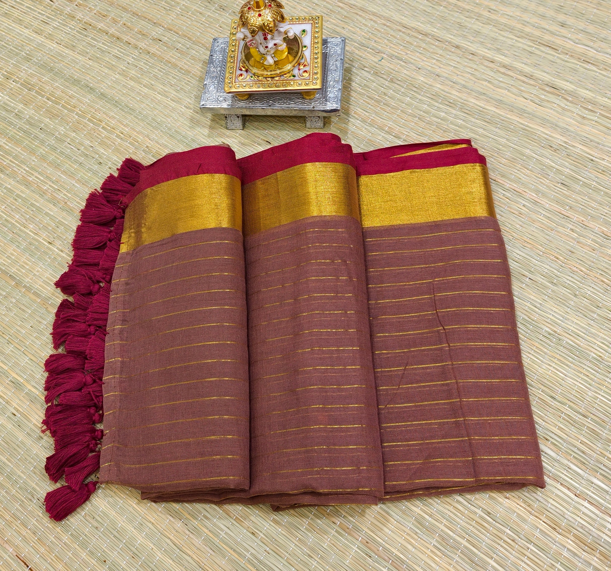 Premium mul cotton saree with zari stripes PMK47