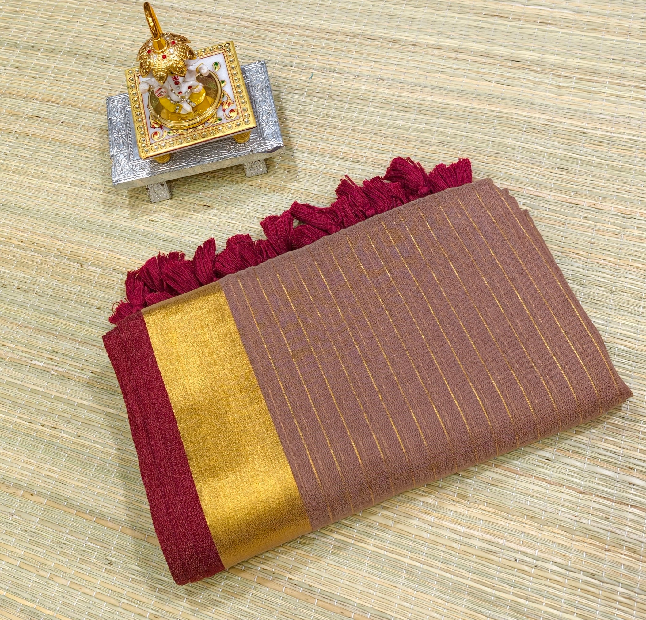 Premium mul cotton saree with zari stripes PMK47