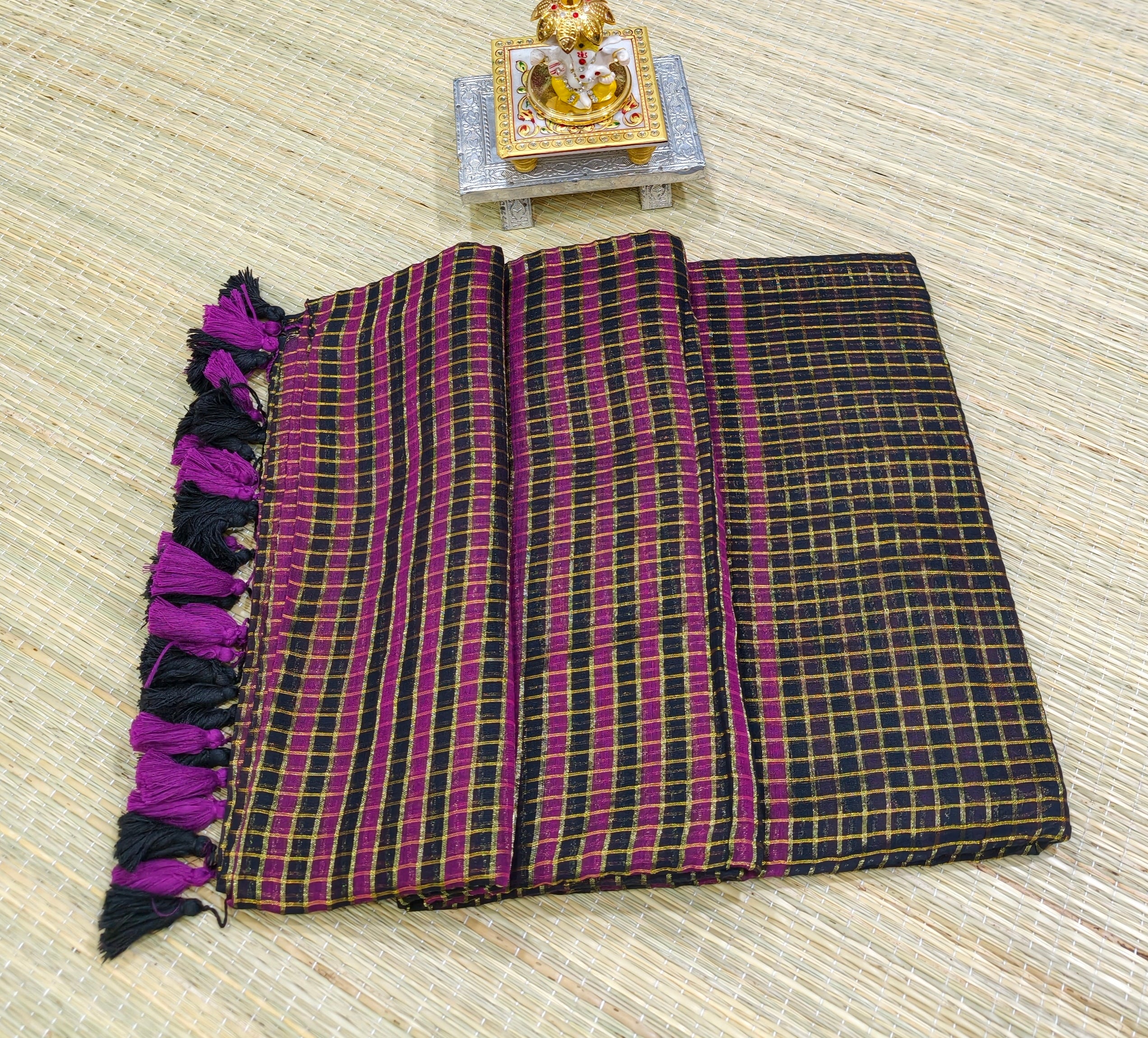 Premium mul cotton zari check saree PMK