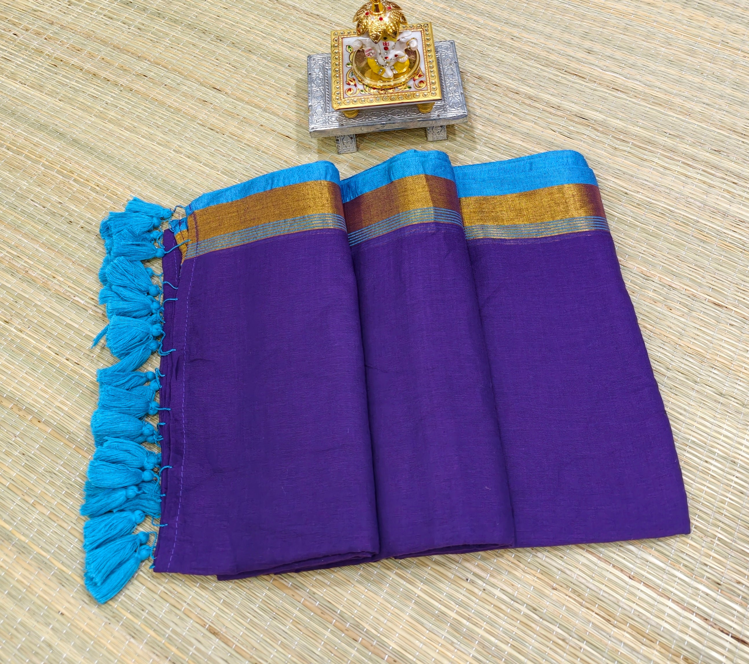 Premium mul cotton saree with zari border PMK