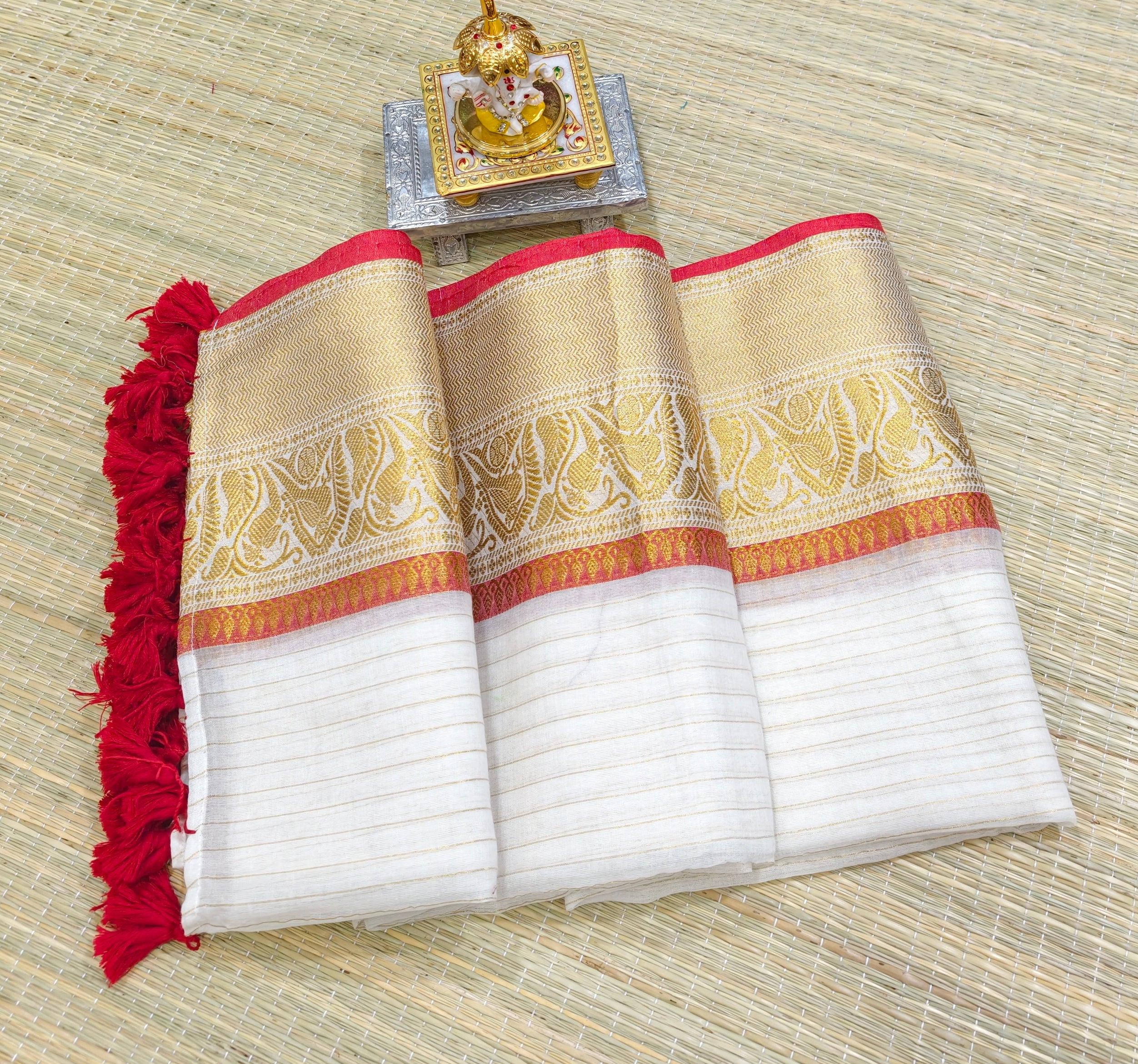 Premium mul cotton zari check saree with kanchi border PMK34
