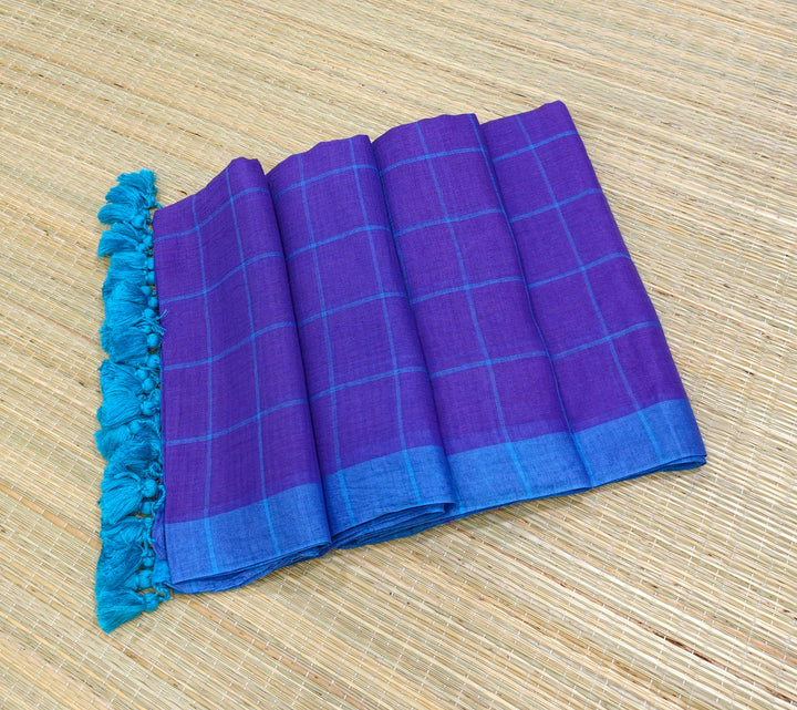 Premium mul check saree with contrast pallu
