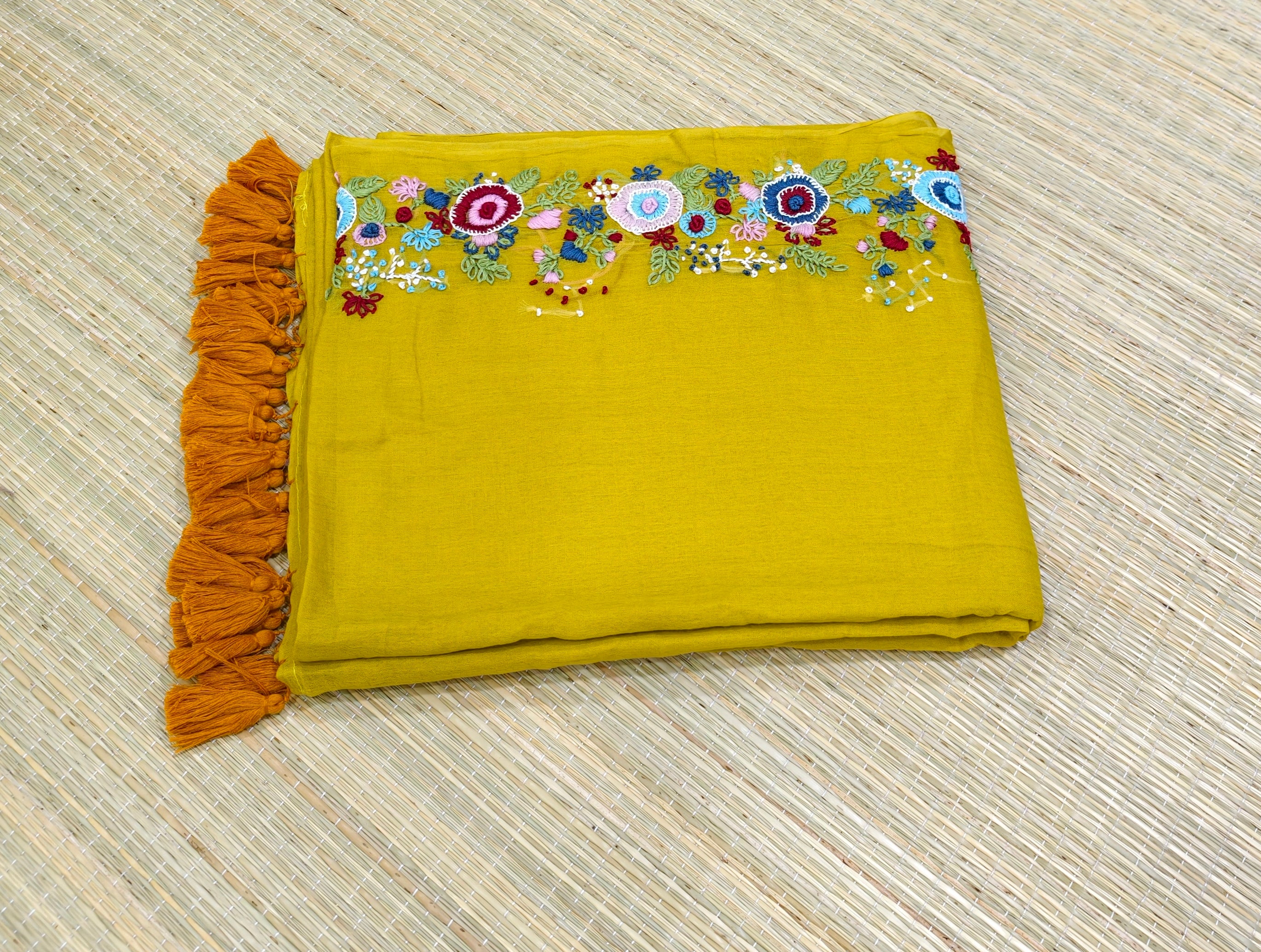 Premium mul cotton saree with thread embroidery PMK