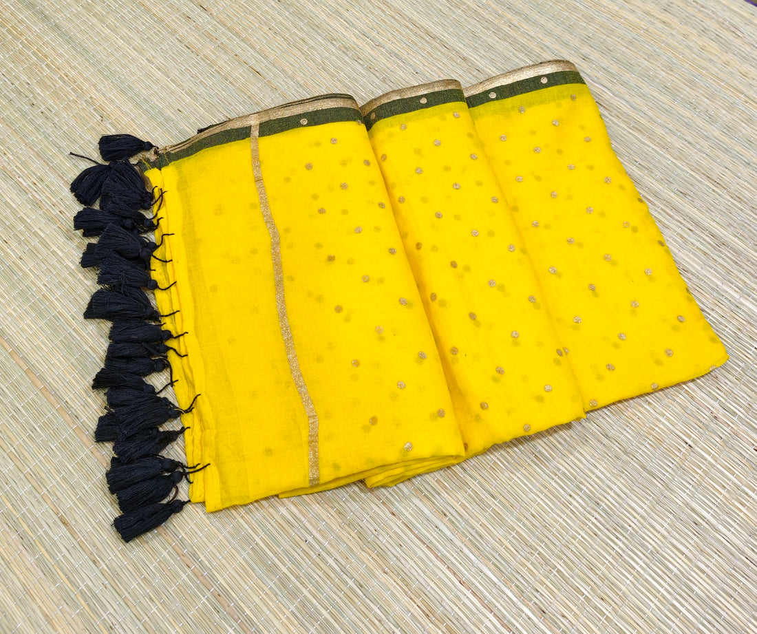 Premium mul foil print polka dot saree