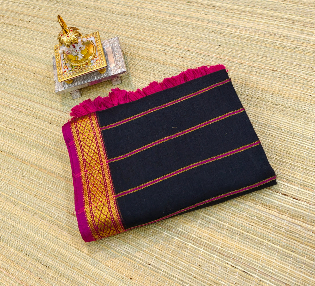 Premium mul cotton saree with kanchi border