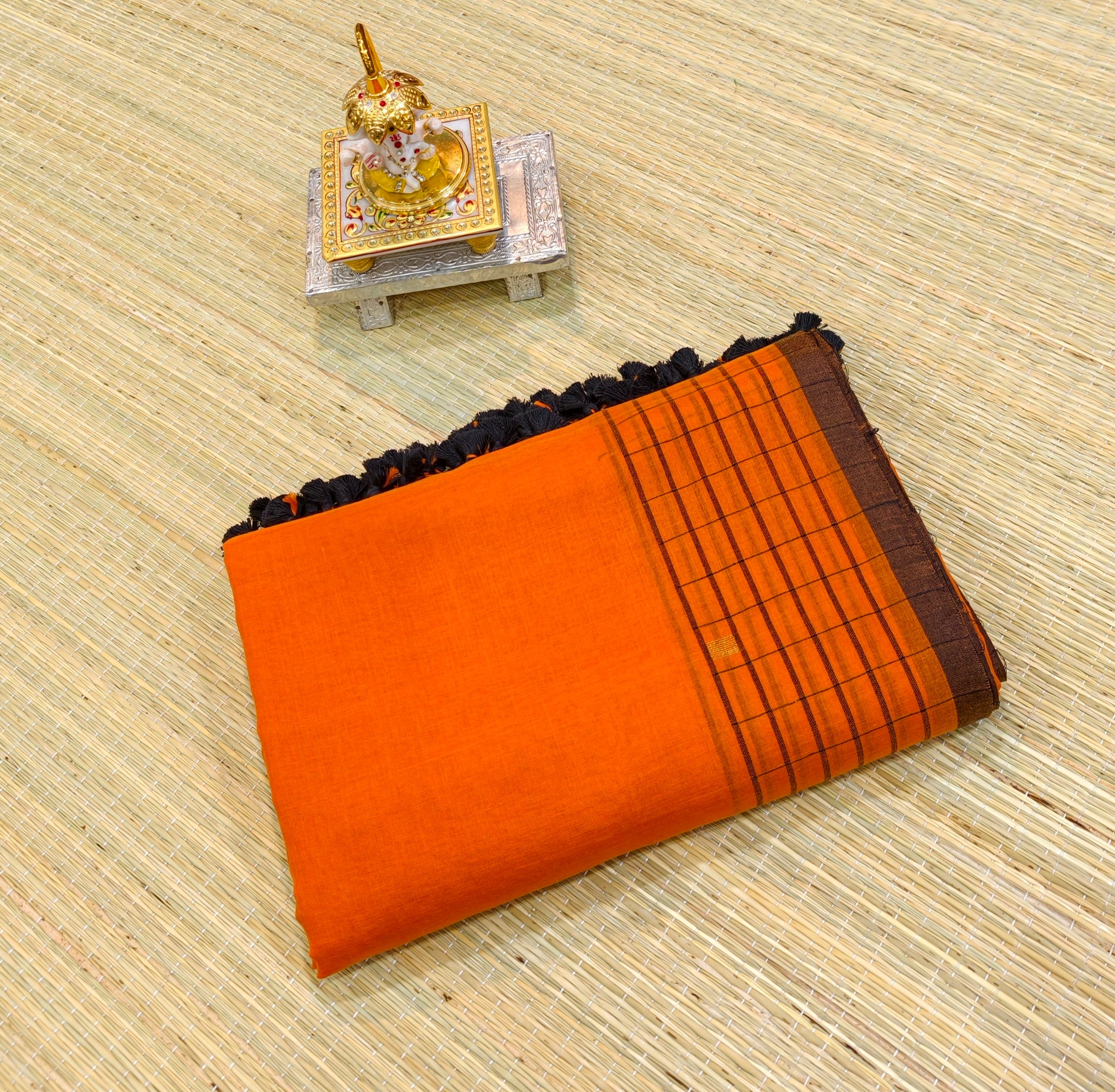 Premium Mul cotton sarees with checks border