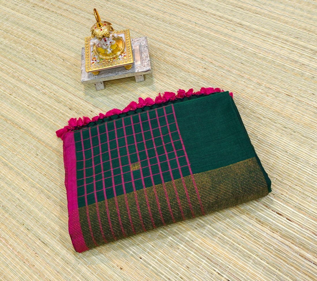 Premium Mul cotton sarees with checks border