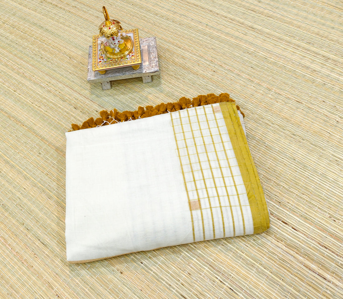 Premium Mul cotton sarees with checks border