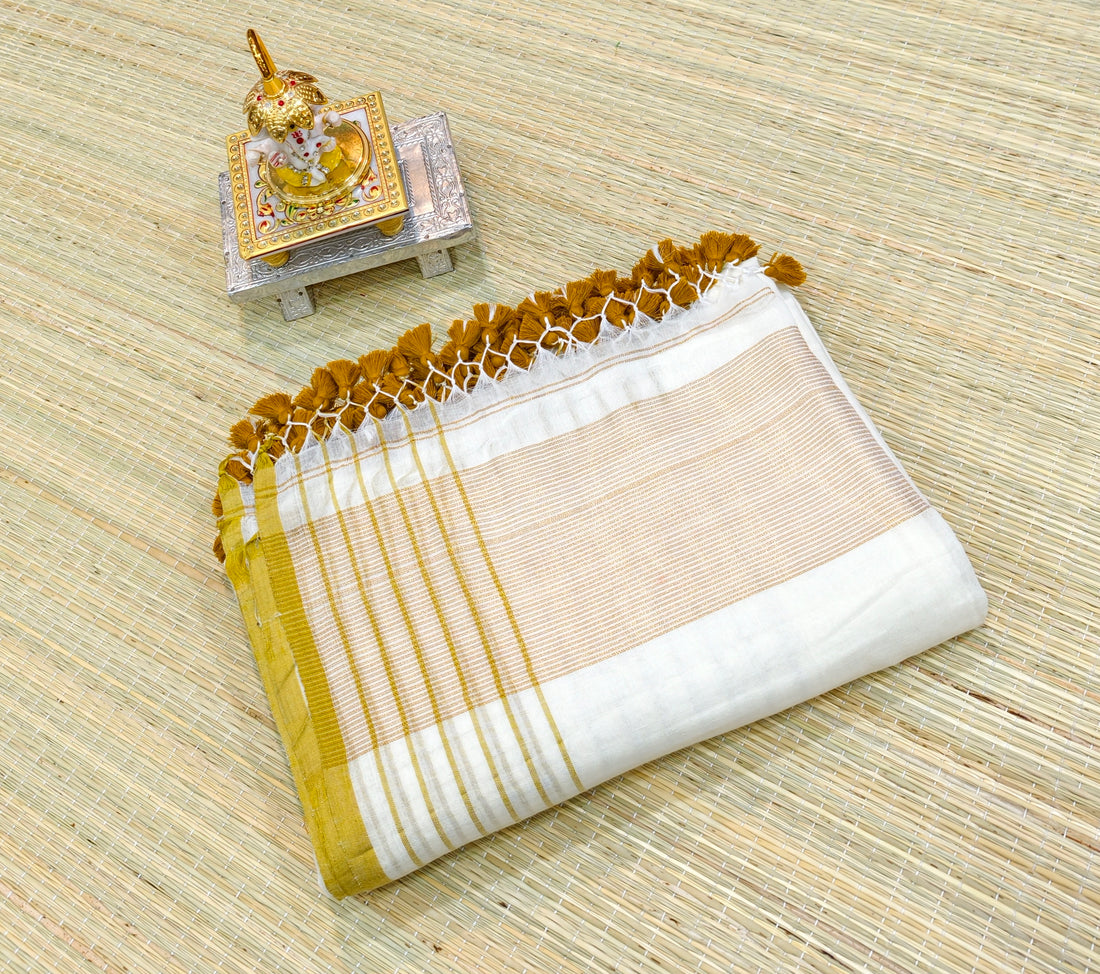 Premium Mul cotton sarees with checks border