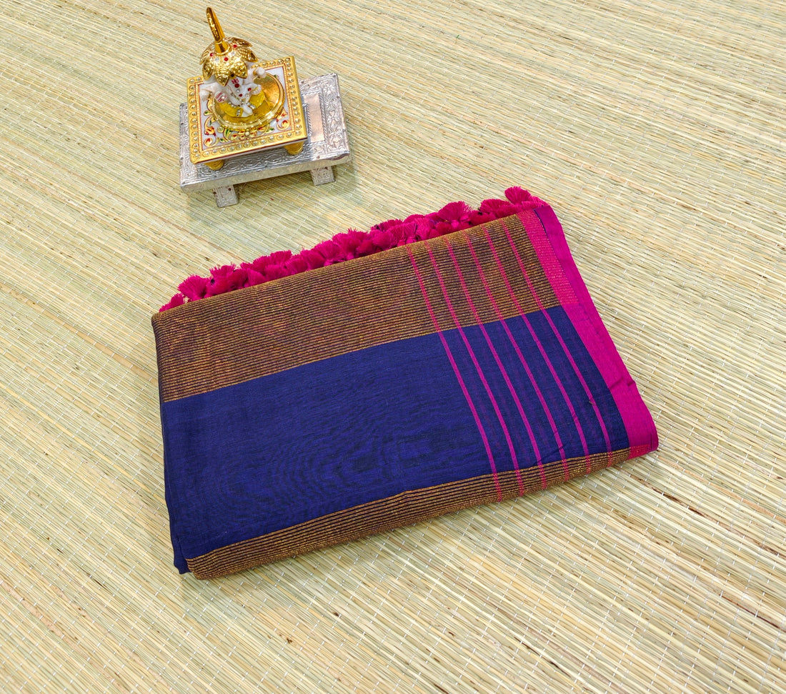 Premium Mul cotton sarees with checks border